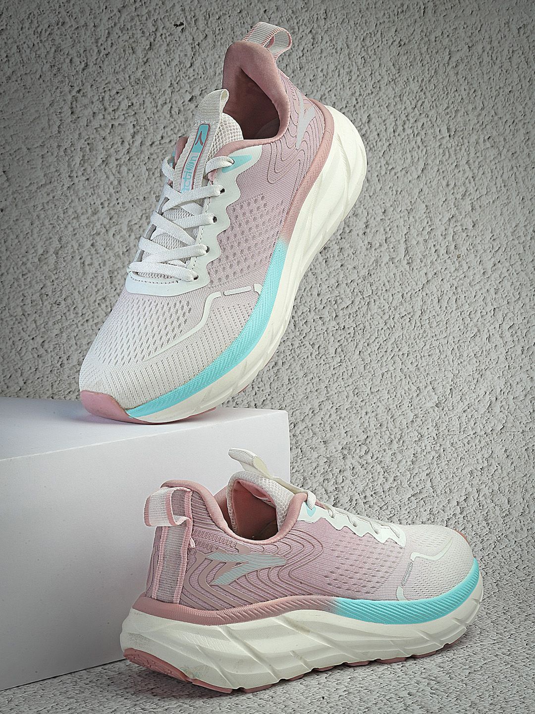 

Action Women Mesh Running Non-Marking Shoes, White