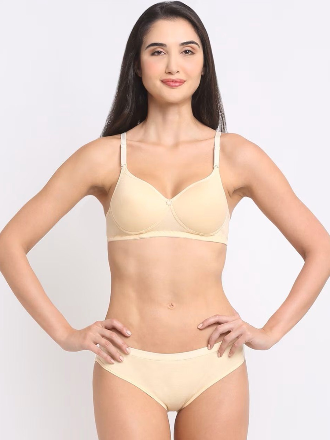 

ACCEZORY Women Seamless Lightly Padded Lingerie Set, Peach