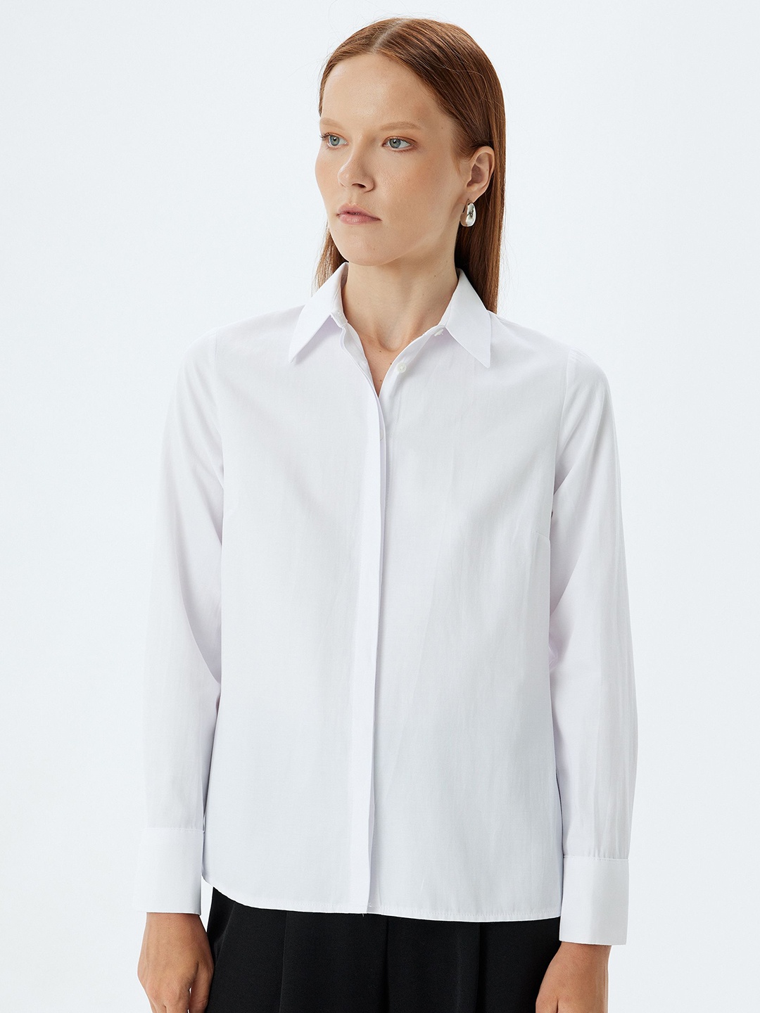 

Koton Women Spread Collar Solid Cotton Slim Fit Casual Shirt, White