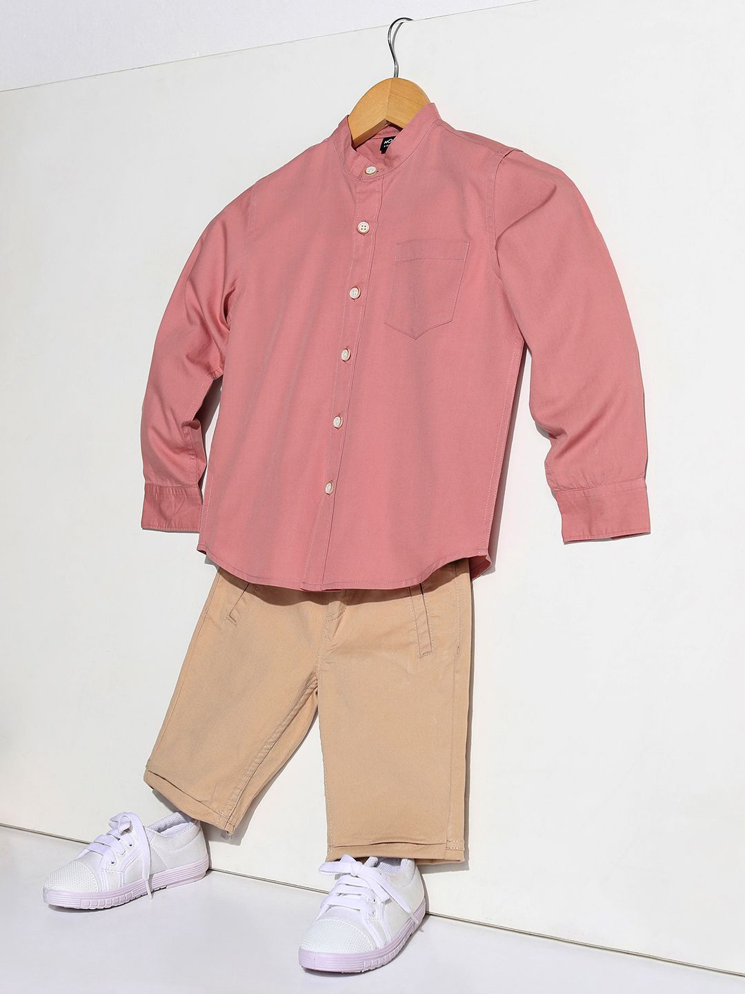

Hoop Kids Boys Slim Fit Shirts, Pink