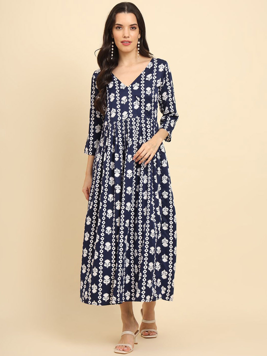 

DHAKRE FASHION Women Floral Printed Mirror Work Anarkali Kurta, Navy blue