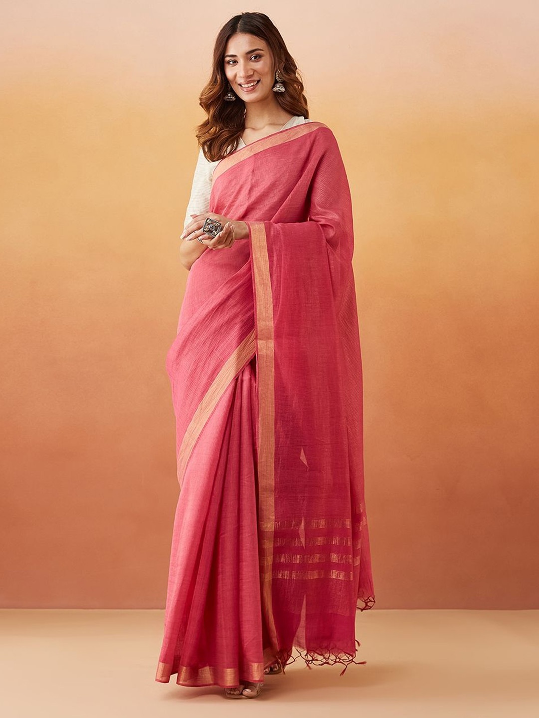 

Fabindia Woven Design Zari Saree, Fuchsia