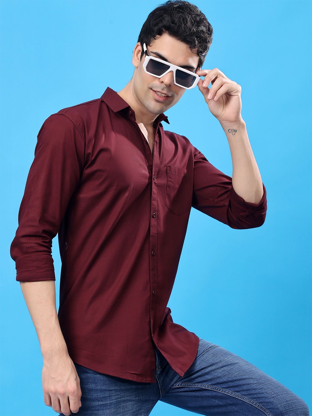 

London Hills Men Standard Spread Collar Solid Cotton Linen Casual Shirt, Maroon