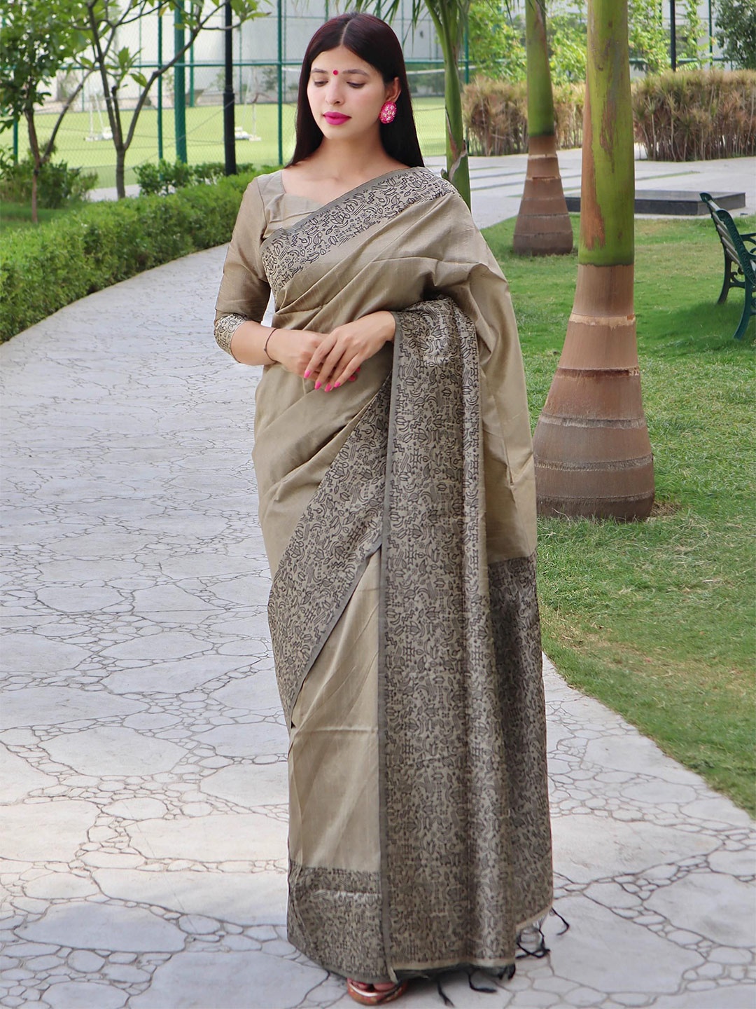 

Kandora Pure Silk Woven Design Banarasi Saree, Brown