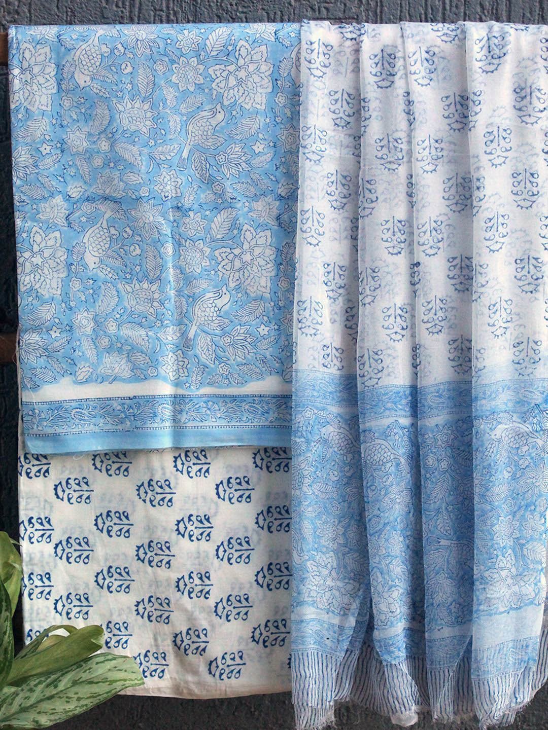 

Weaves of Tradition Printed Pure Cotton Unstitched Dress Material, Blue