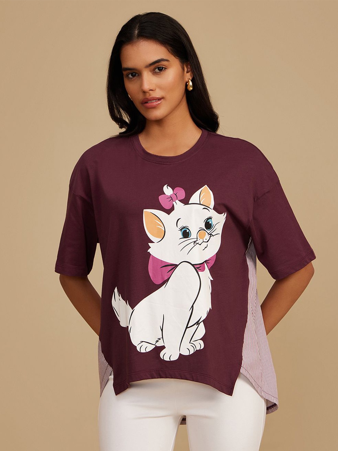 

Kazo Women Graphic Printed Round Neck Cotton Top, Maroon