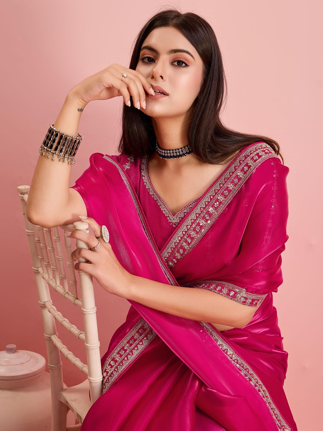 

VAIRAGEE Embroidered Ready to Wear Saree, Pink