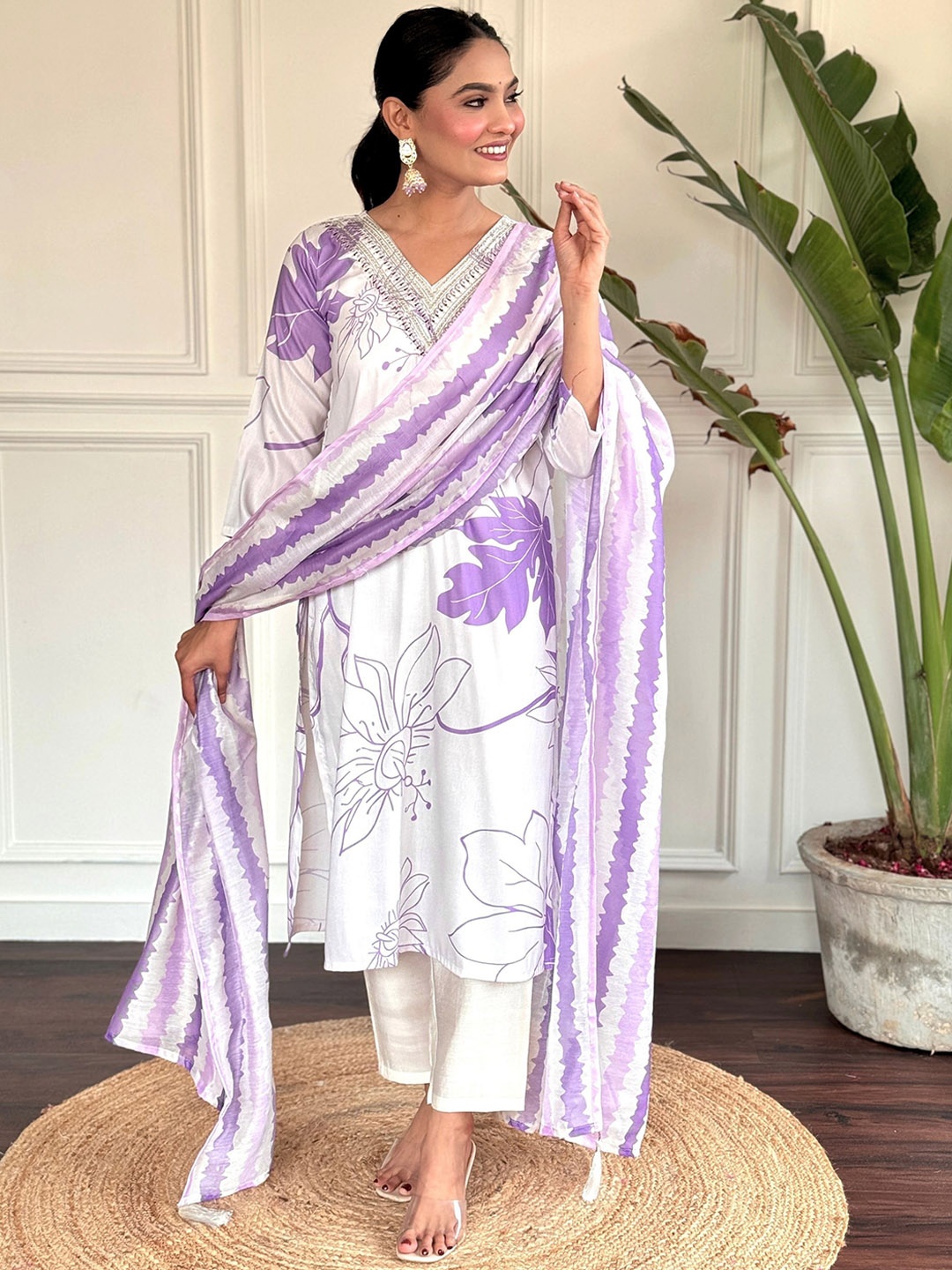 

KALINI Women Floral Embroidered Regular Kurta with Trousers & With Dupatta, White