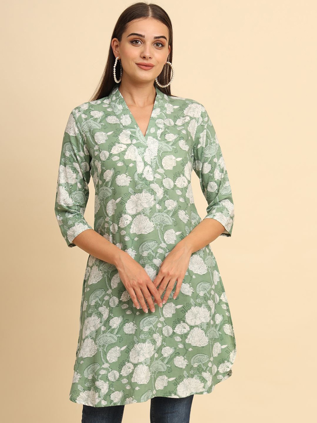 

Anouk Rustic Women Floral Printed Kurta, Sea green