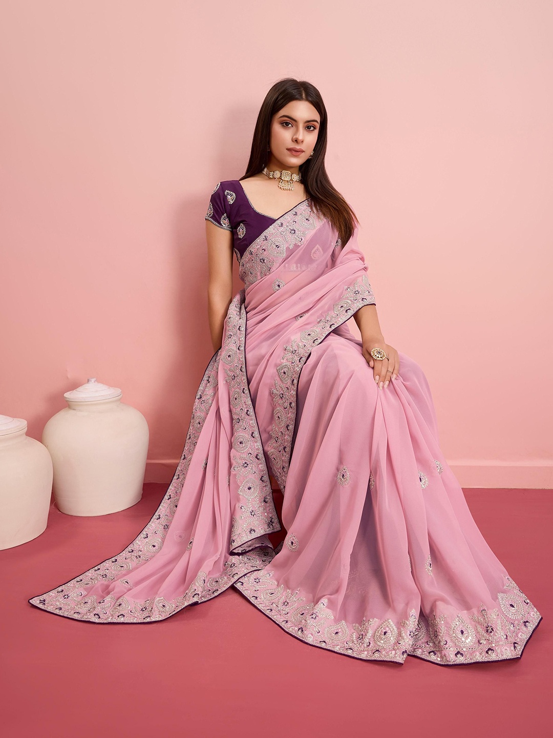 

VAIRAGEE Embellished Sequinned Ready to Wear Saree, Pink