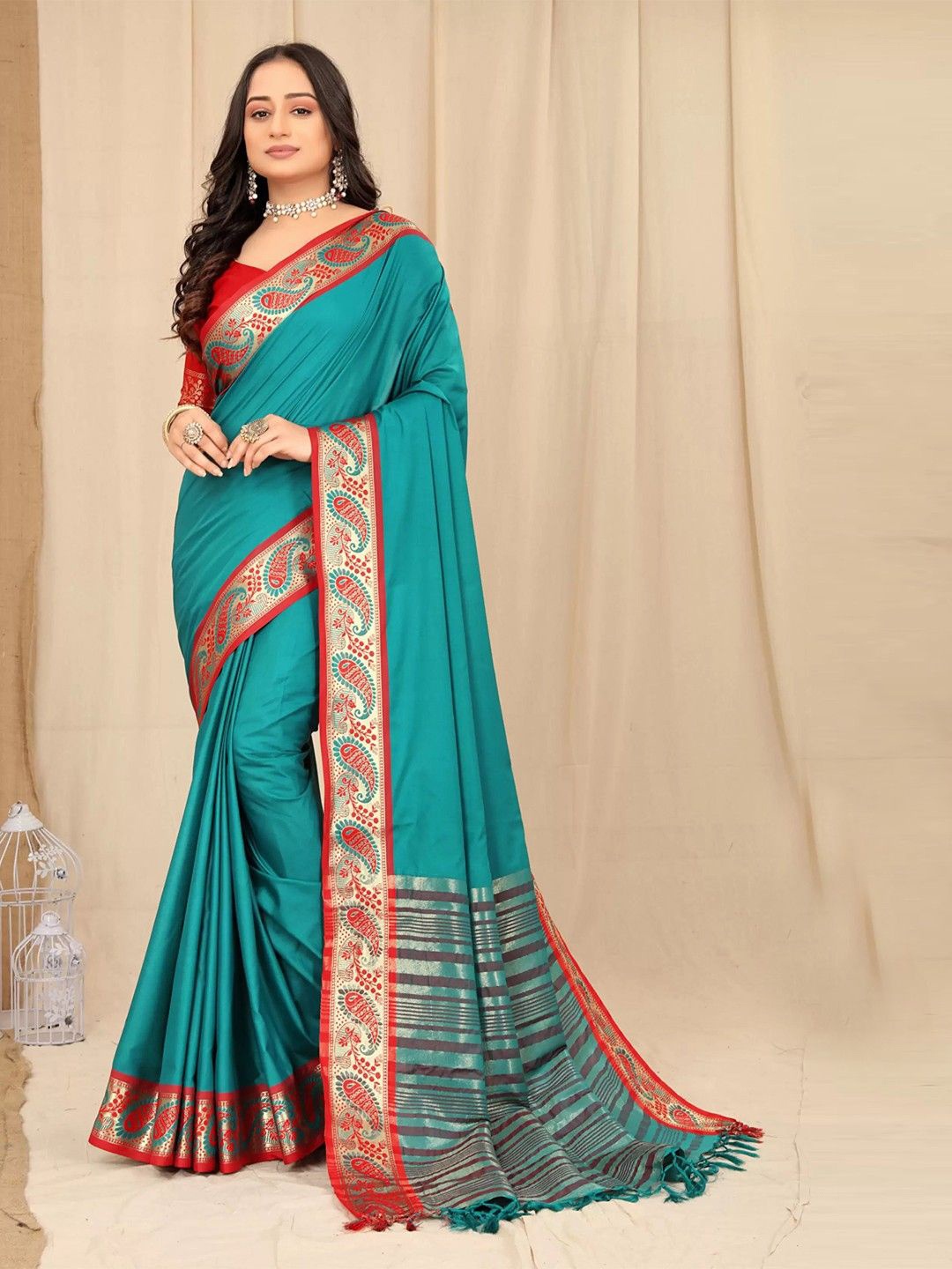 

Aika Zari Woven Design Border Saree, Turquoise blue