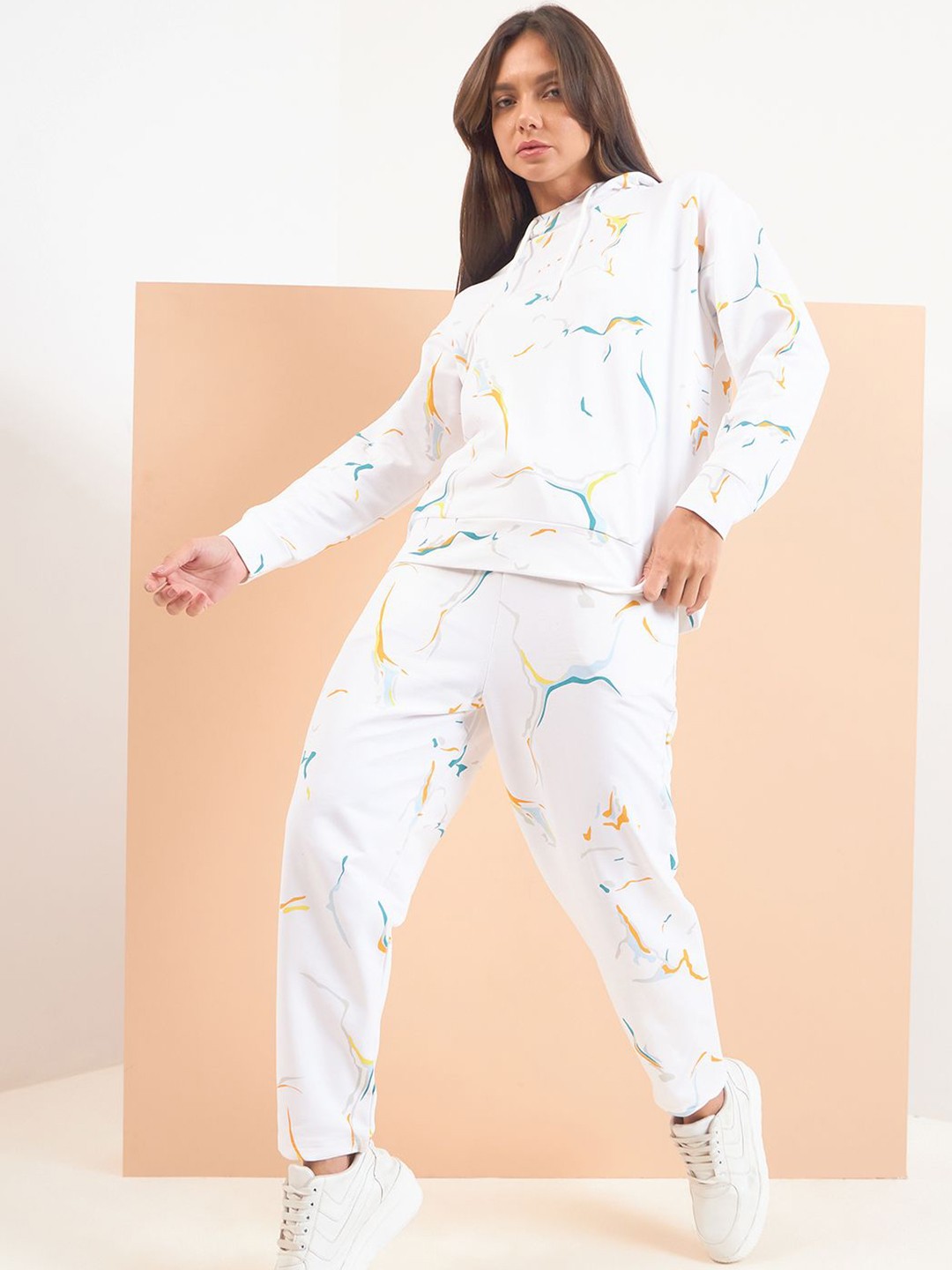 

Sweet Dreams Women Printed Night suit, White