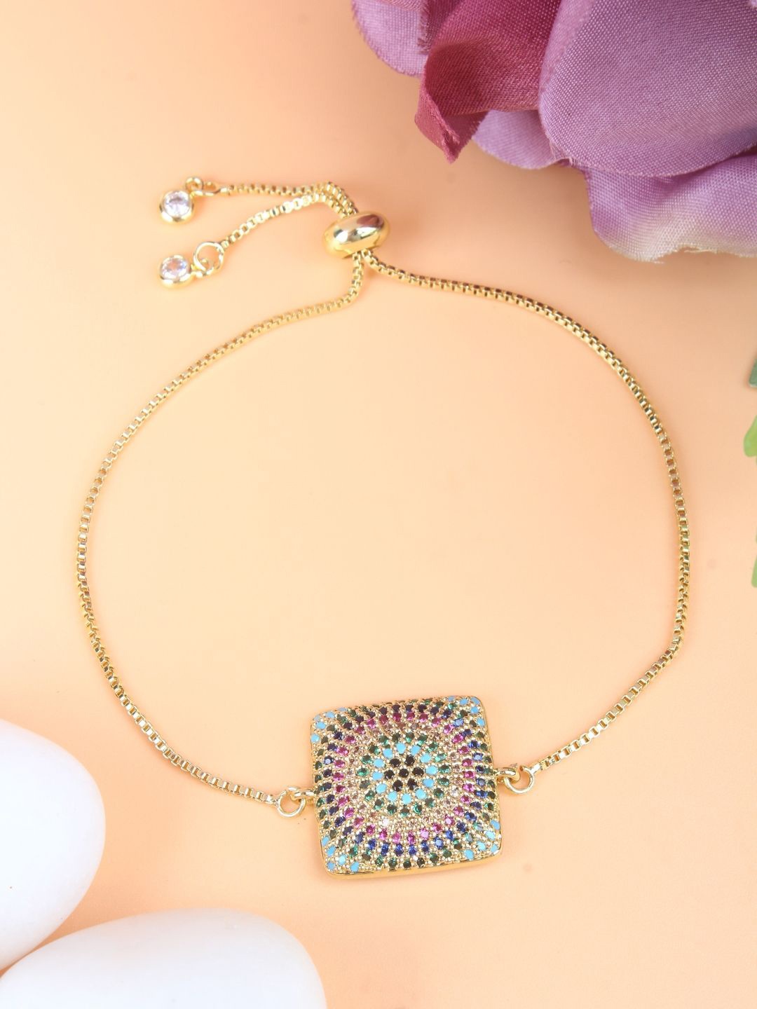 

KPOP Gold-Plated Cubic Zirconia Studded Charm Bracelet
