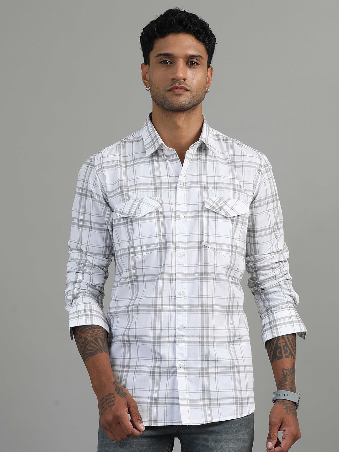 

SORATIA Men Spread Collar Tartan Checked Cotton Casual Shirt, White