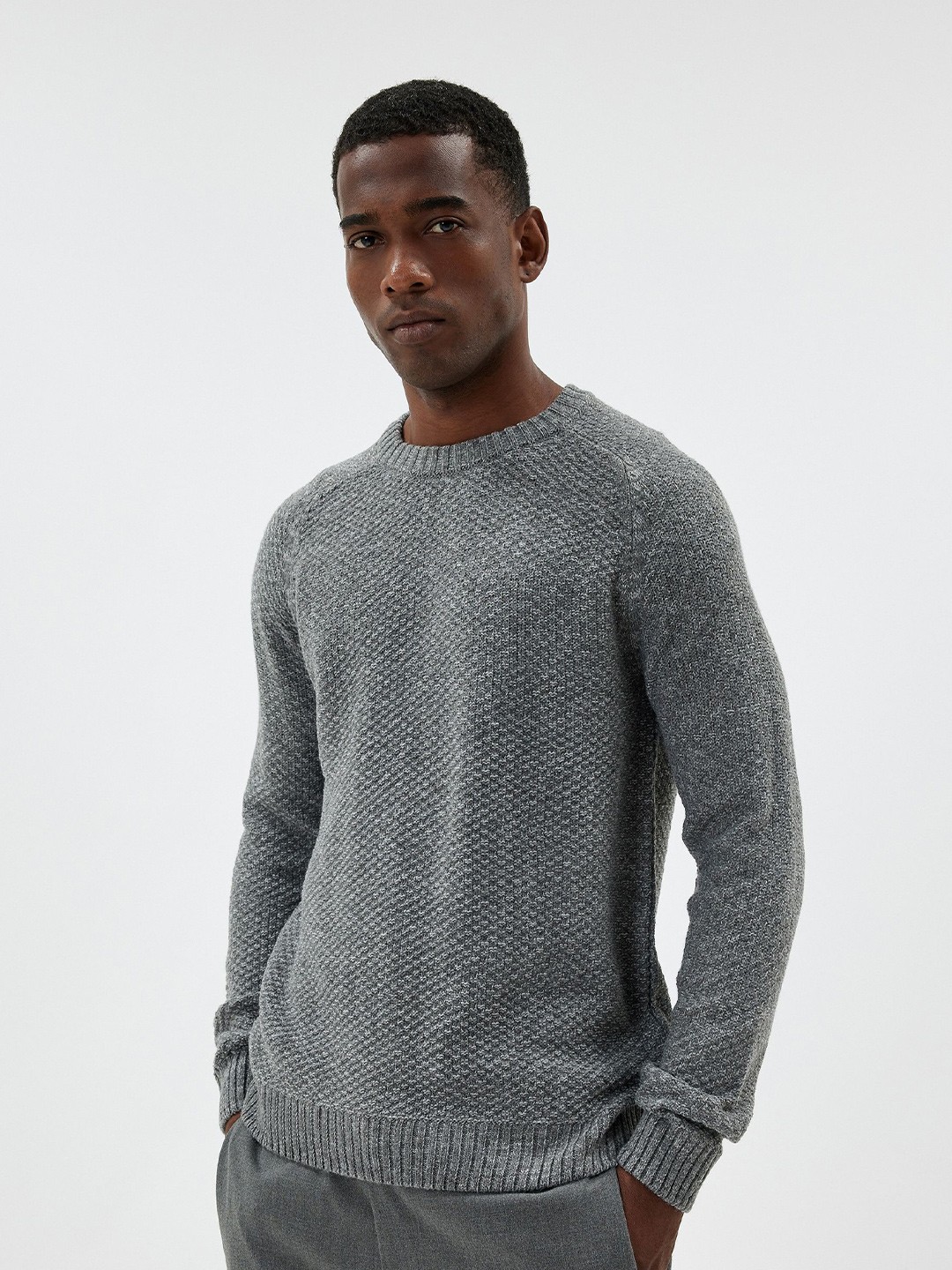 

Koton Men Round Neck Pullover Sweaters, Blue