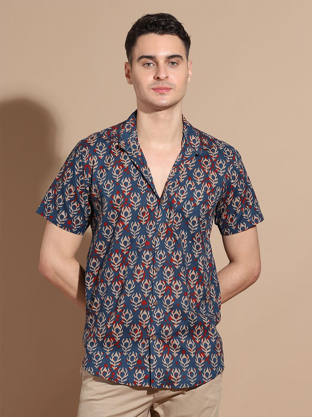 

Anouk Men Smart Cutaway Collar Ethnic Motifs Printed Cotton Casual Shirt, Navy blue