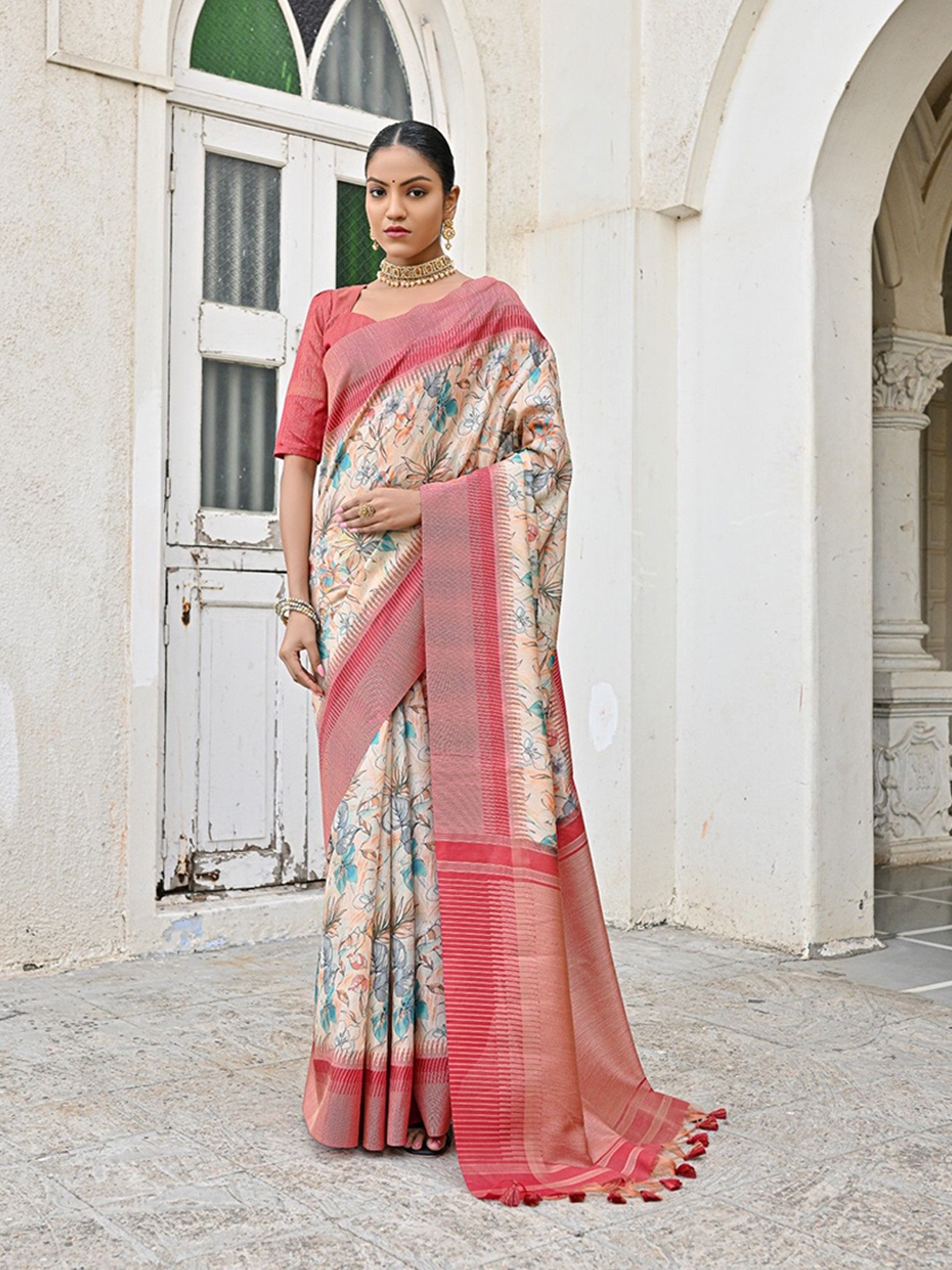 

Kandora Floral Printed Pure Silk Banarasi Saree, Beige