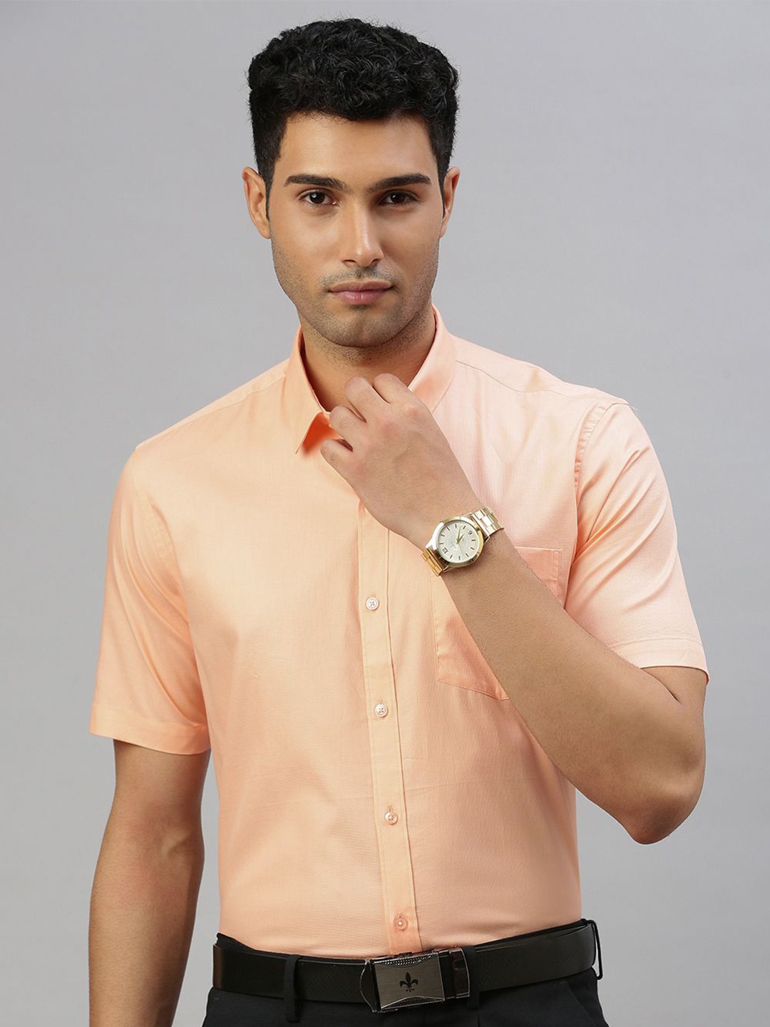 

Ramraj Spread Collar Solid Formal Shirt, Orange