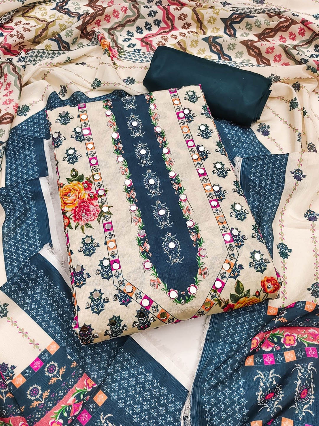 

Panzora Printed Unstitched Dress Material, Teal