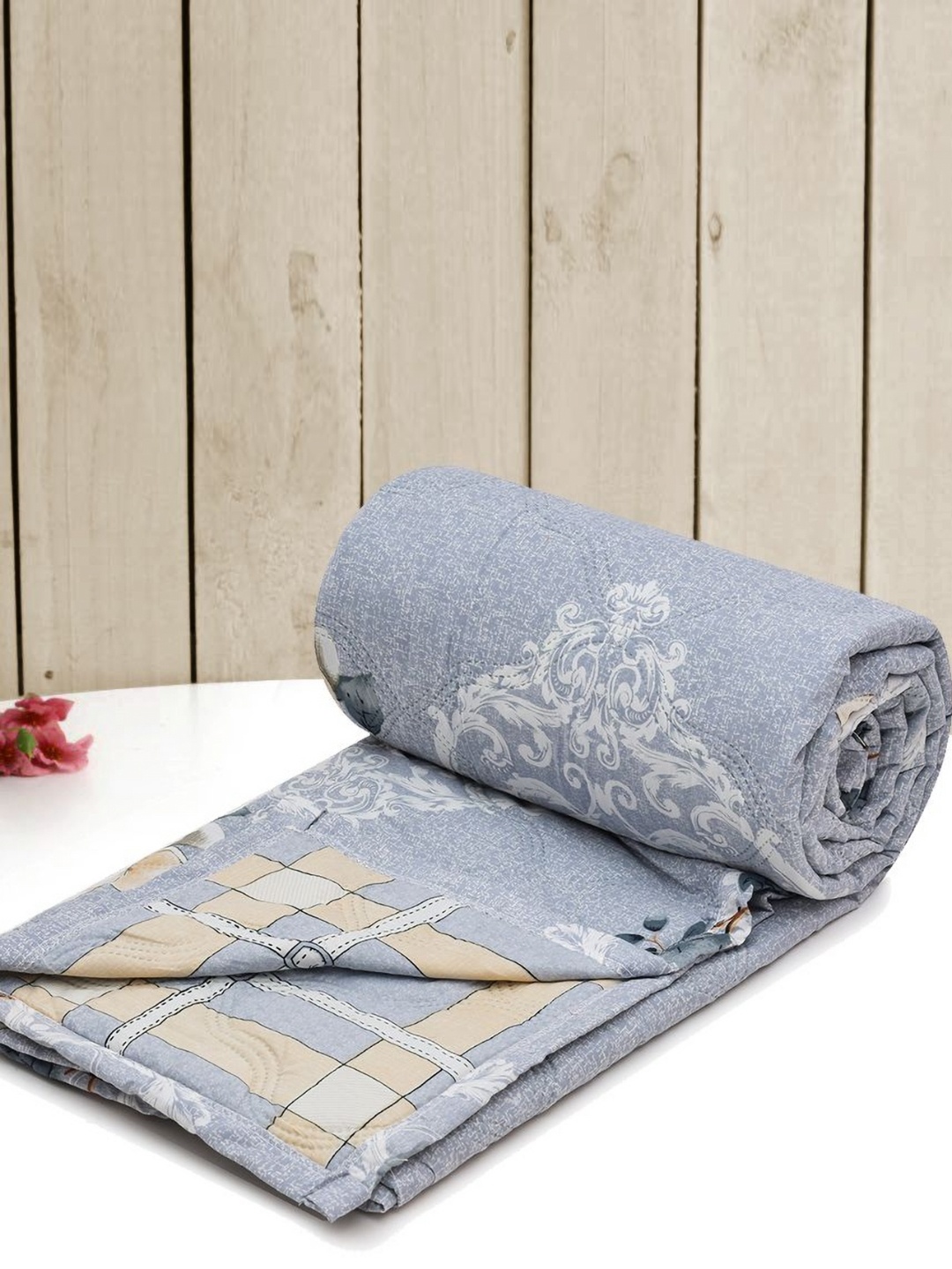 

RRC Gunmetal-Toned & White Floral Microfiber AC Room 150 GSM Single Bed Dohar, Metallic