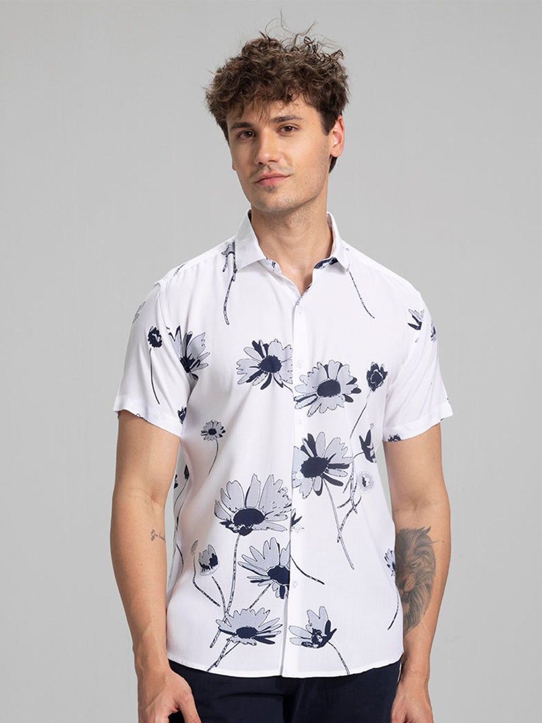 

Snitch Men New Spread Collar Floral Printed Casual Shirt, White