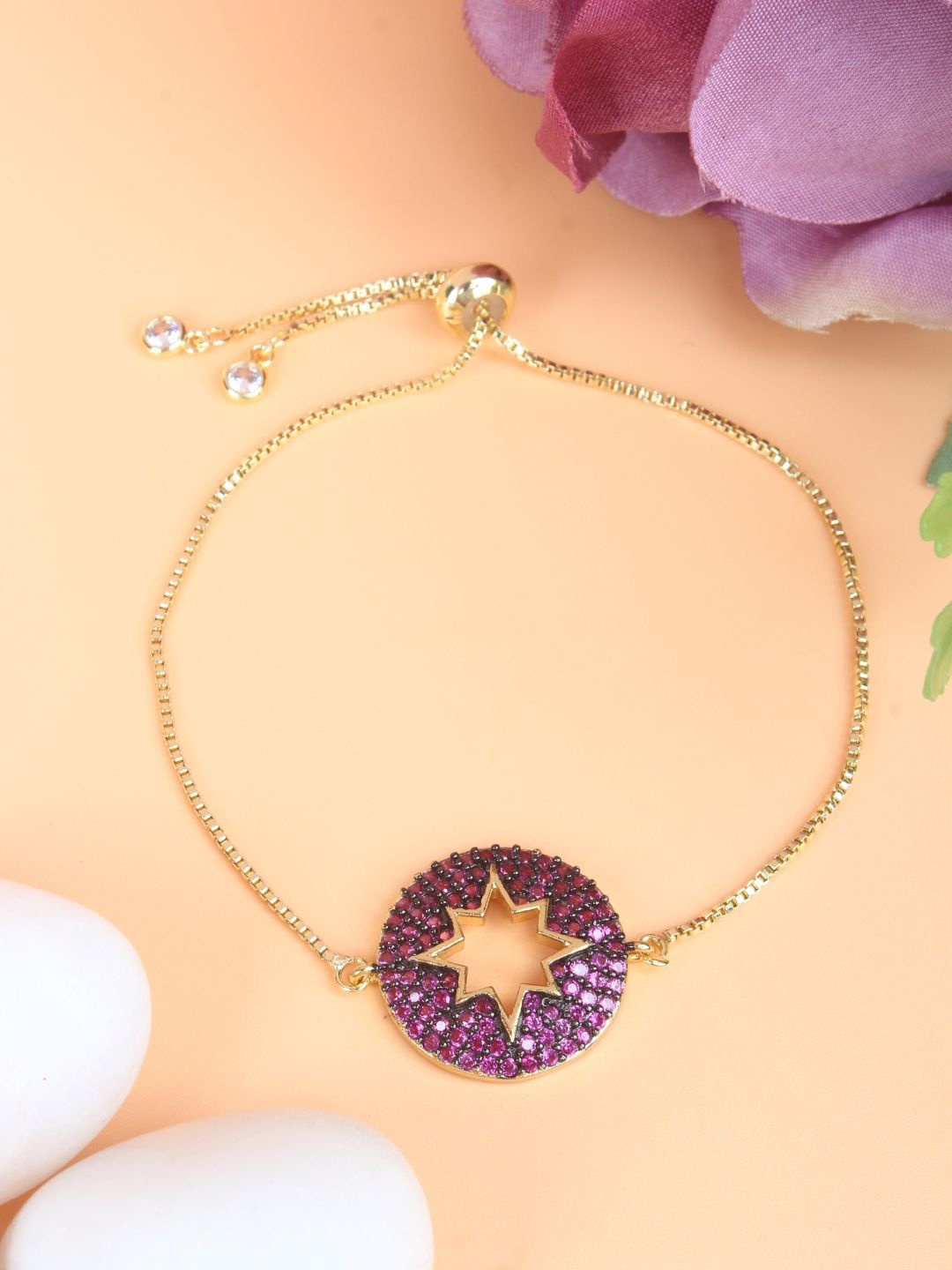 

KPOP Women Brass Cubic Zirconia Gold-Plated Charm Bracelet