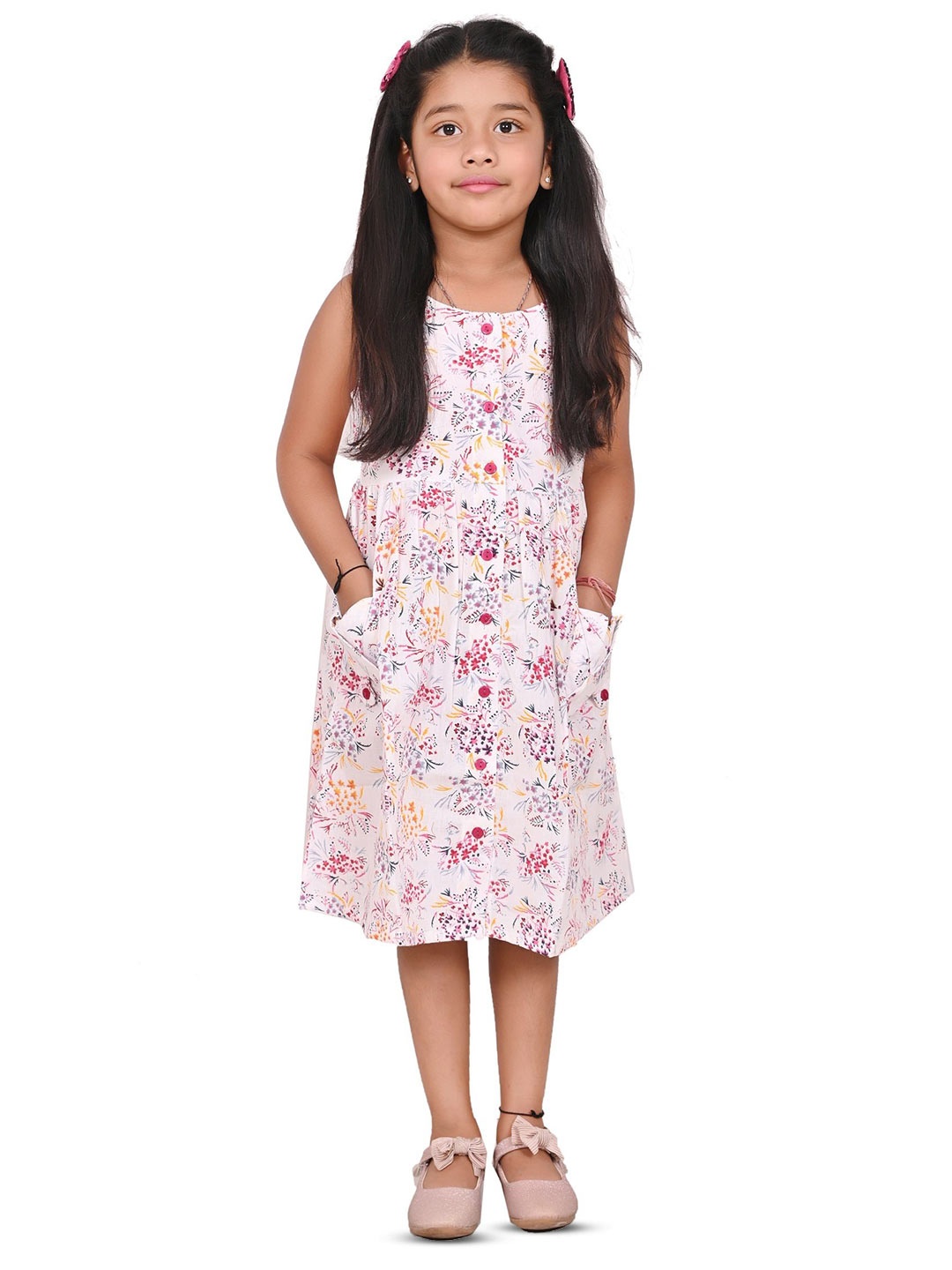 

Cloth Bites Girls Floral Printed Boat Neck Sleeveless Cotton A-Line Dress, White