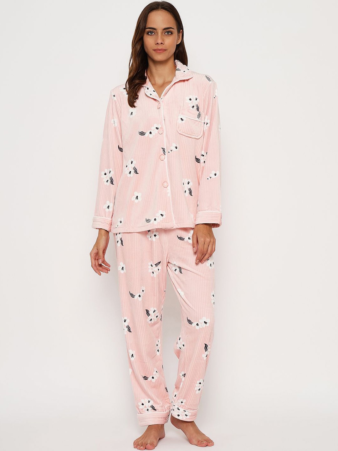 

Camey Women Floral Printed Night suit, Pink