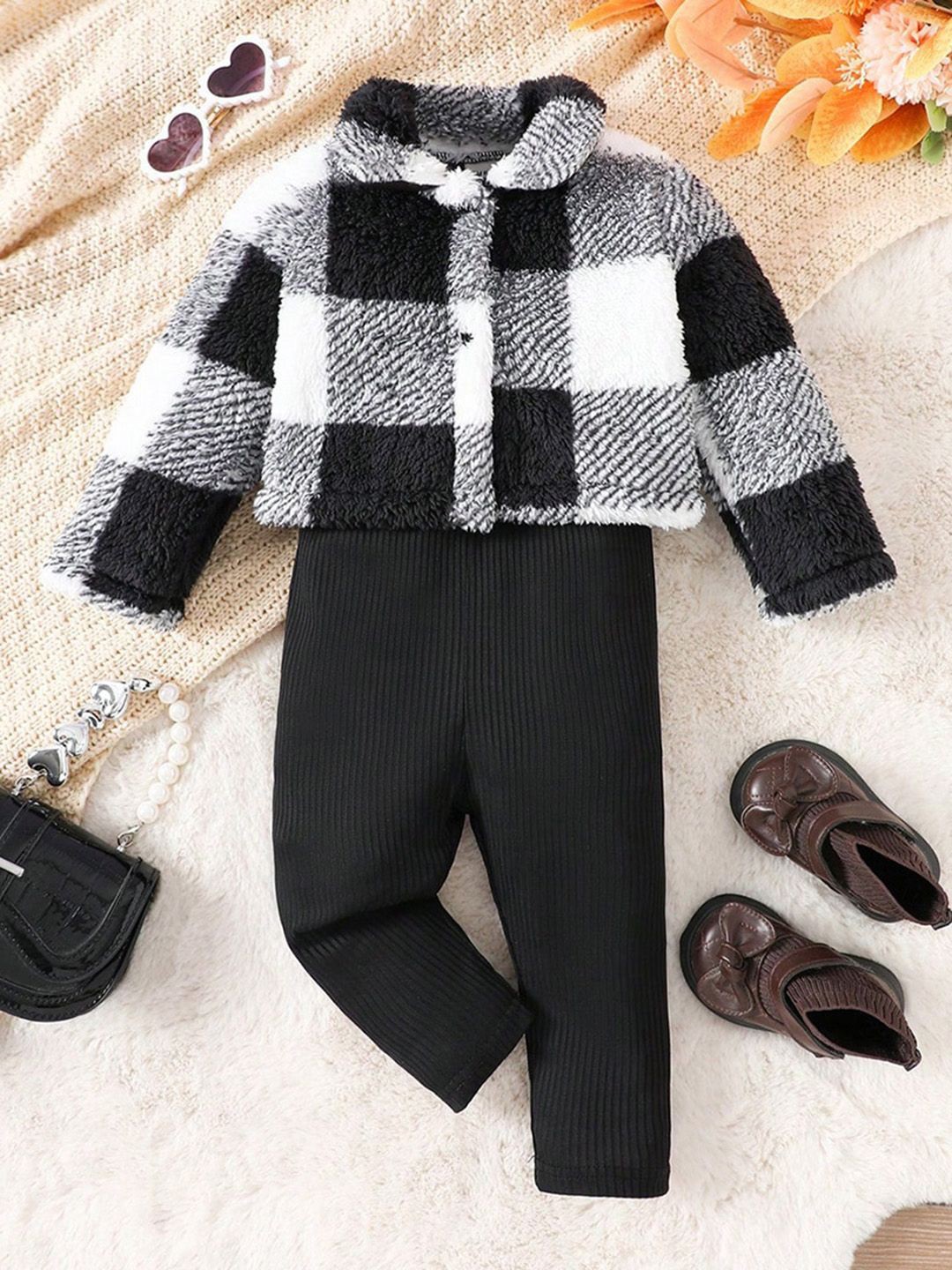 

INCLUD Girls Checked Basic Jumpsuit, Black