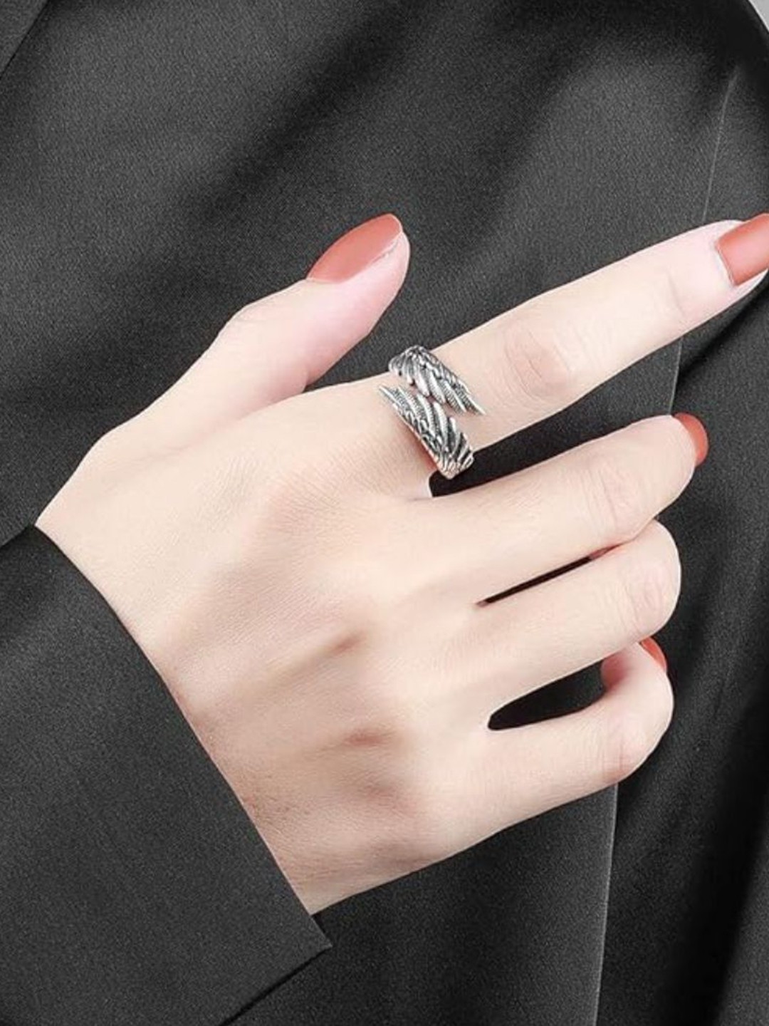 

SALTY Wings Shaped Adjustable Finger Ring, Silver