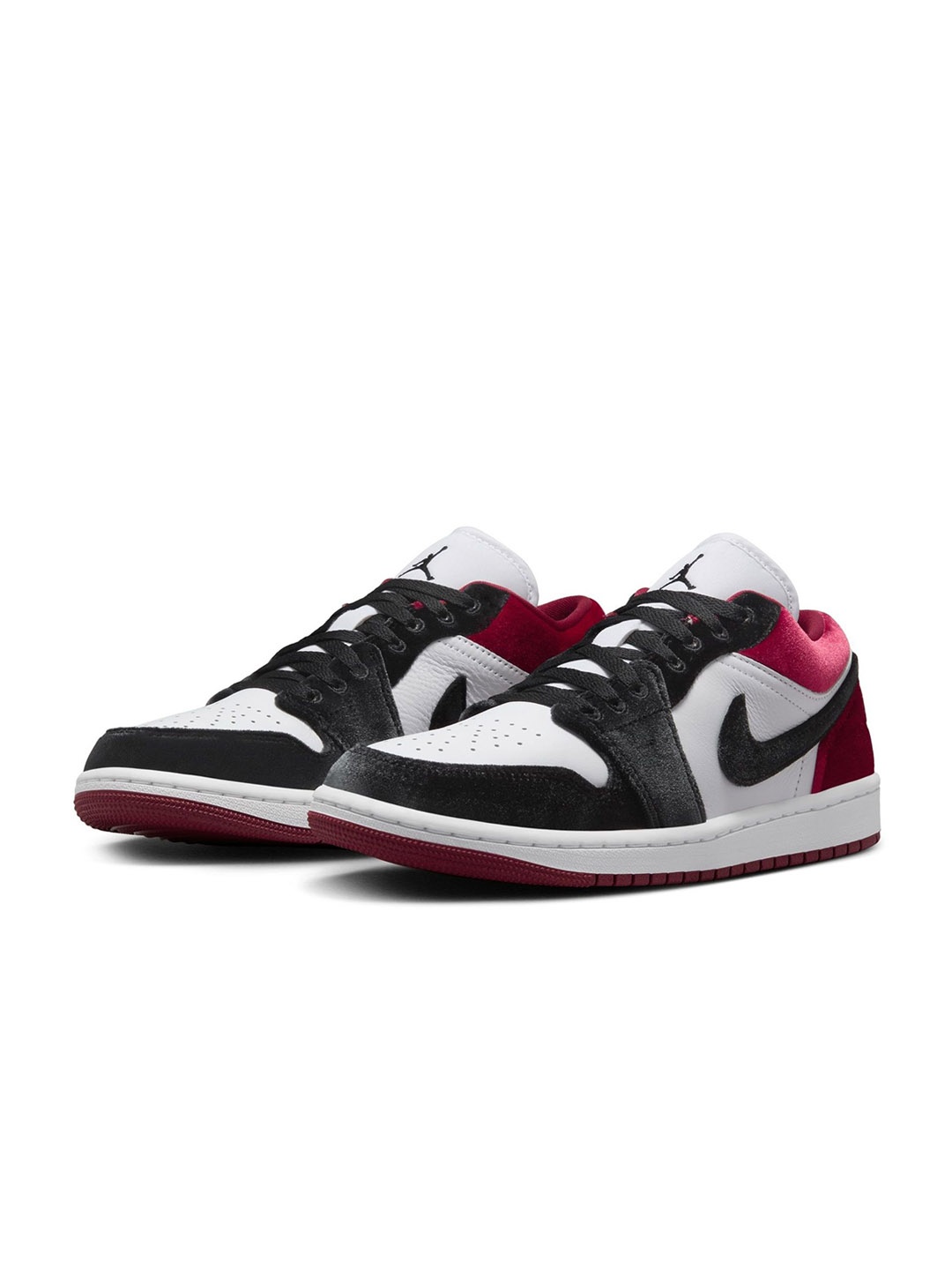 

Nike Women Air Jordan 1 Low SE Women's Shoes, Black