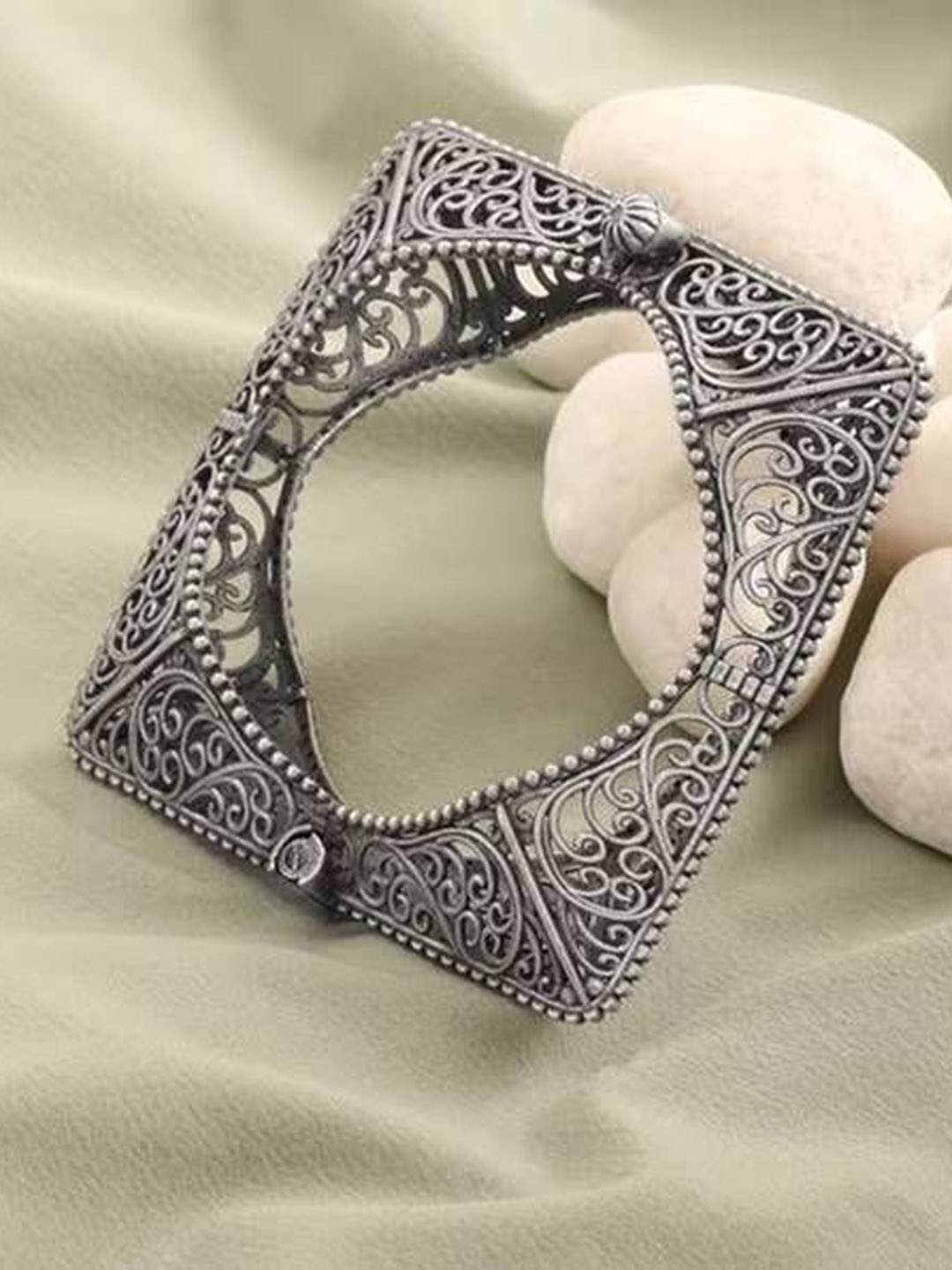

The Pari Silver-Plated Oxidised Bangle