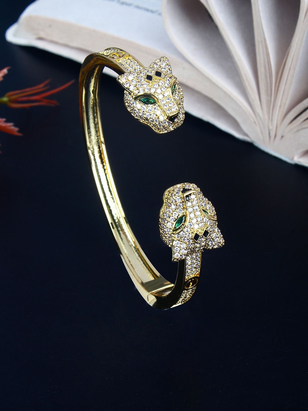 

KPOP Gold-Plated Cubic Zirconia Studded Cuff Bracelet