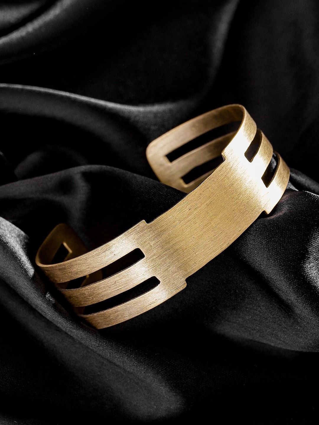 

KPOP Gold-Plated Cuff Bracelet