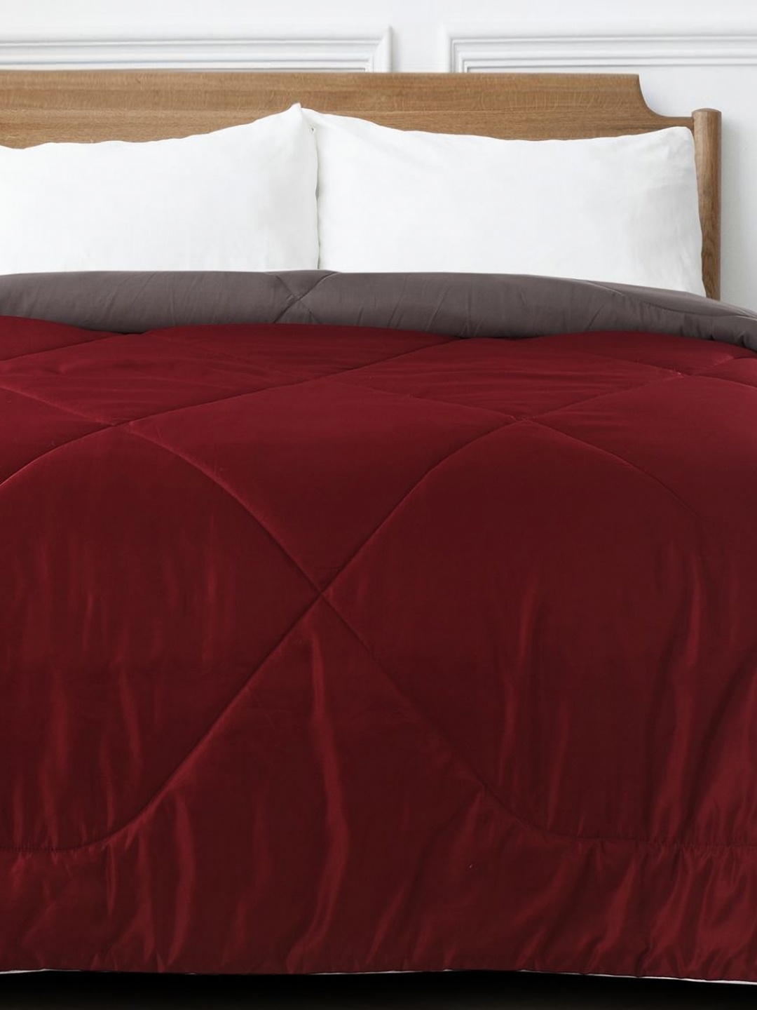 

Saral Home Maroon Geometric Microfiber AC Room Reversible Double Bed Quilt