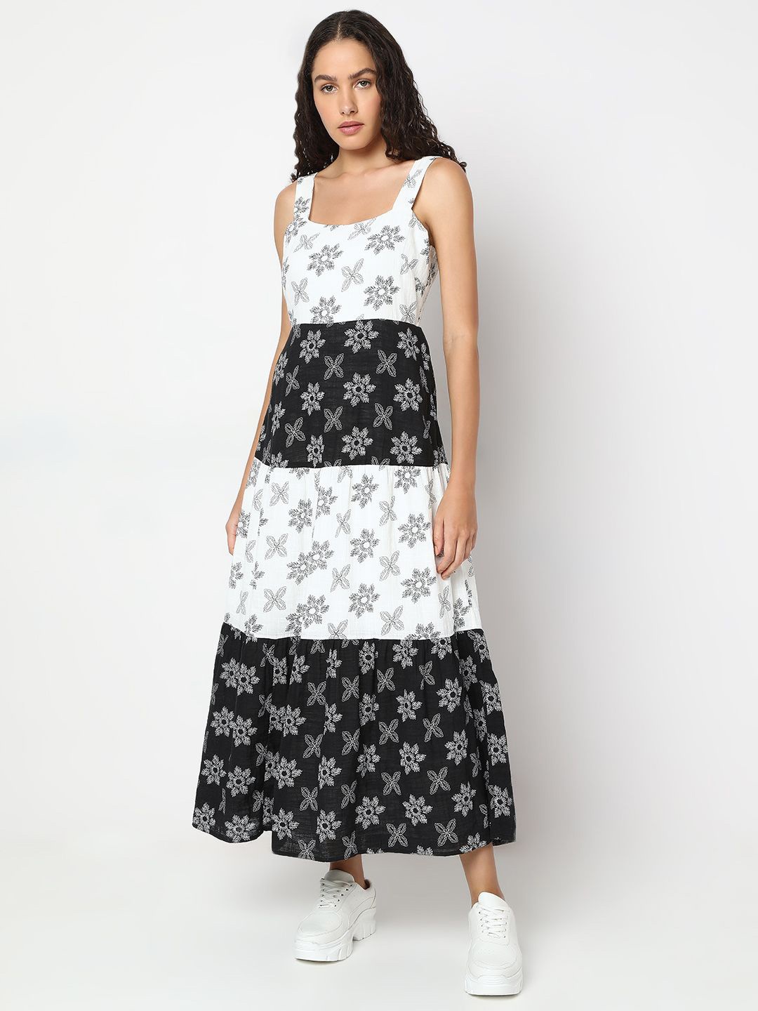 

Vero Moda Floral Print Fit & Flare Maxi Dress, White