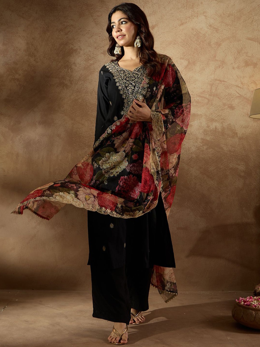 

Indo Era Women Ethnic Motifs Embroidered Regular Kurta with Trousers & With Dupatta, Black