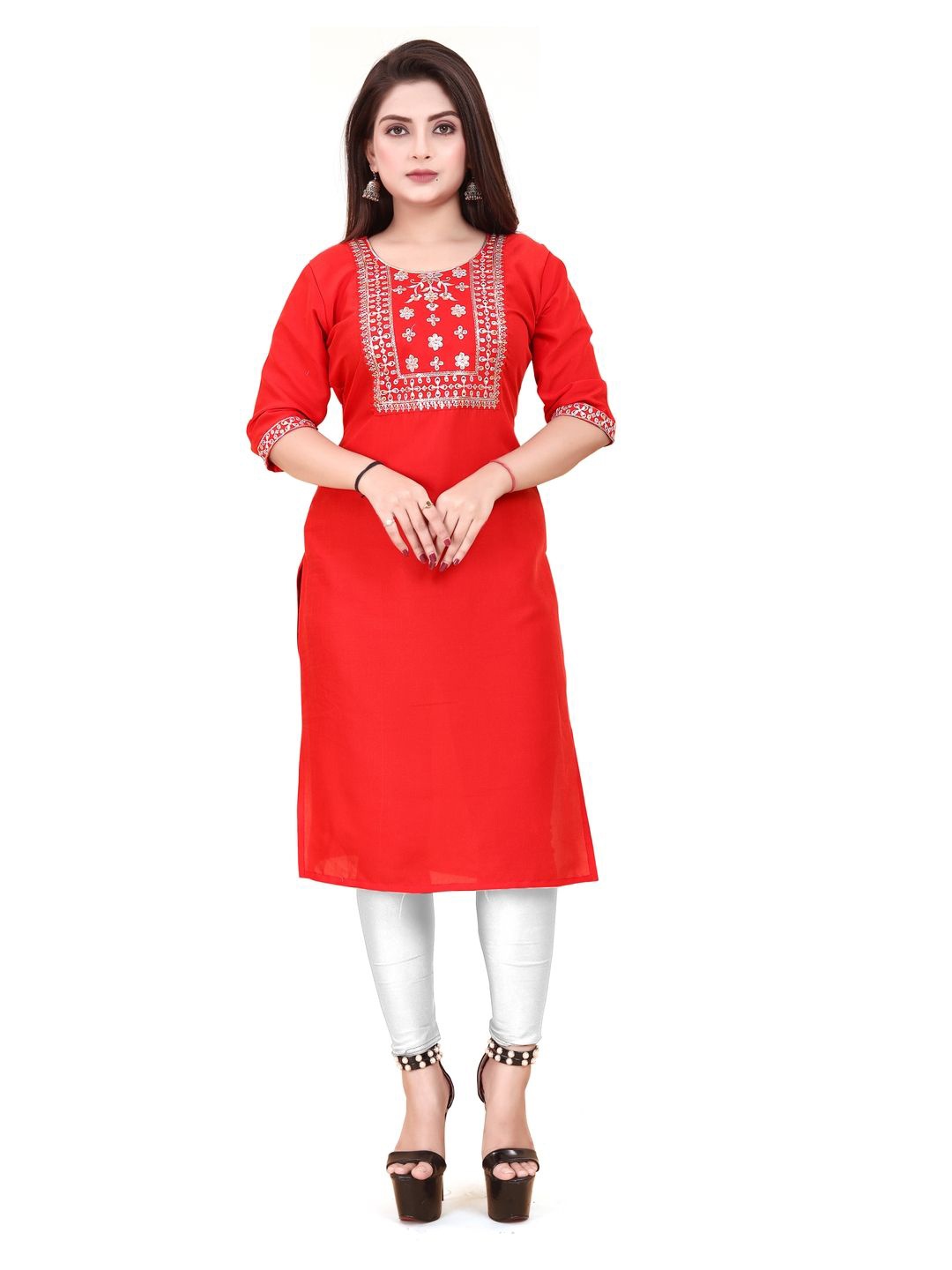 

AKK ENTERPRISE Floral Embroidered Straight Kurta, Red