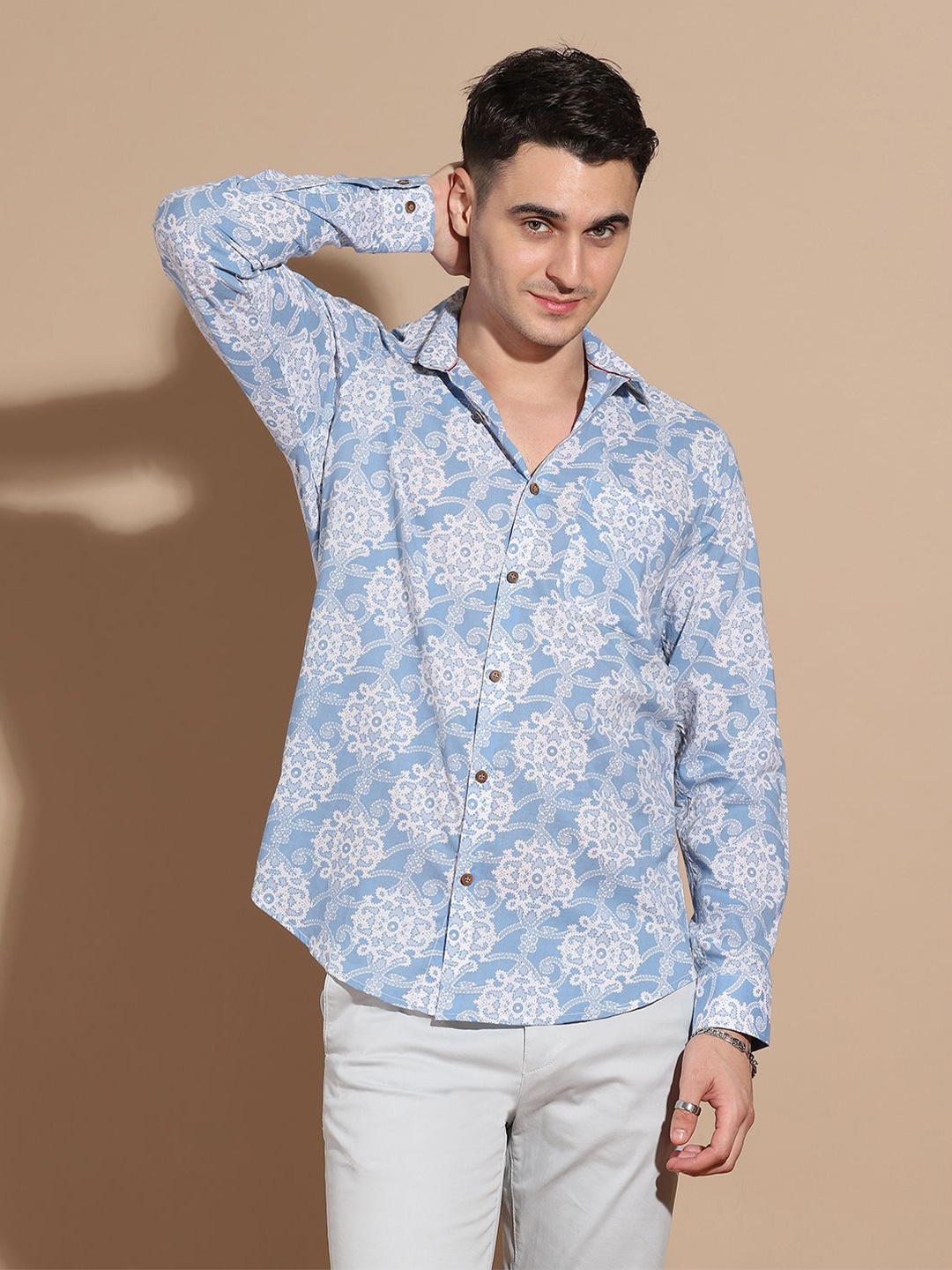 

Anouk Men Smart Cutaway Collar Floral Printed Cotton Casual Shirt, Blue