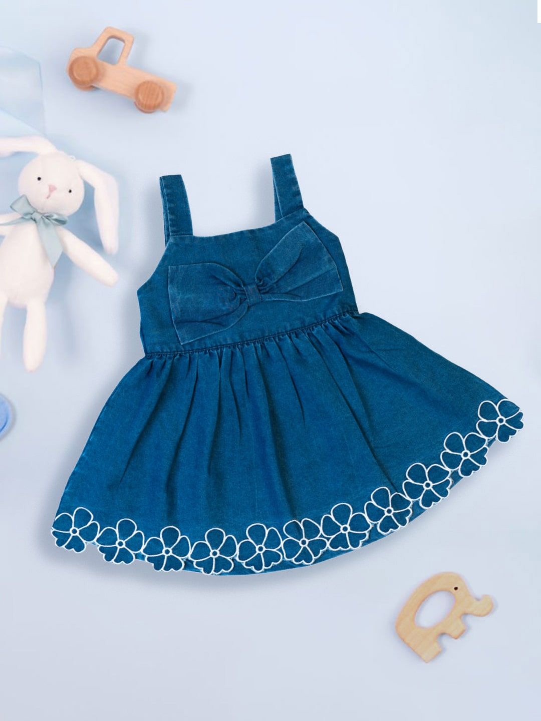 

MeeMee Girls Sleeveless Bow Detailed Fit & Flare Dress, Blue