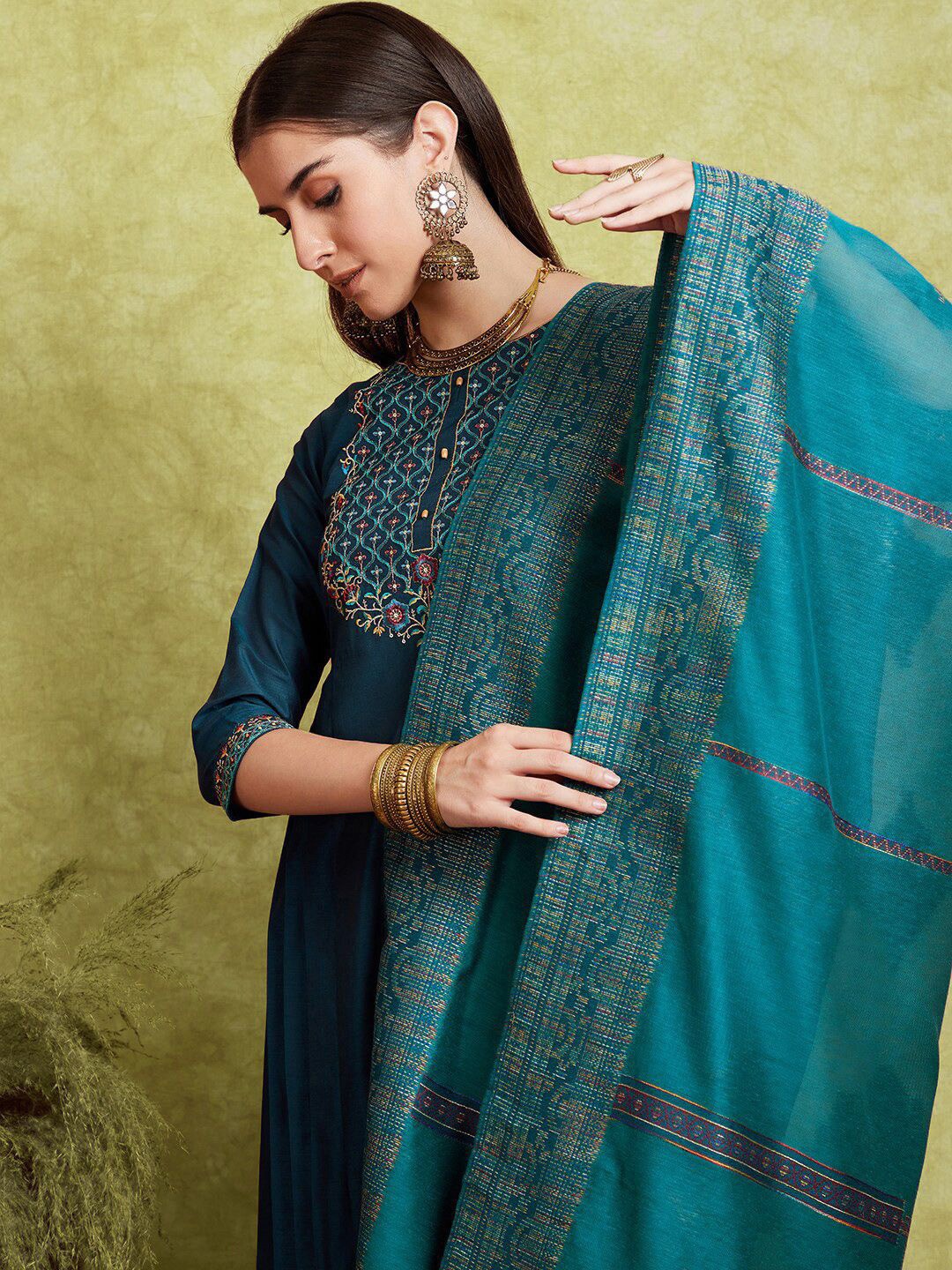 

Sangria Katha Worked Jacquard Dupatta, Teal