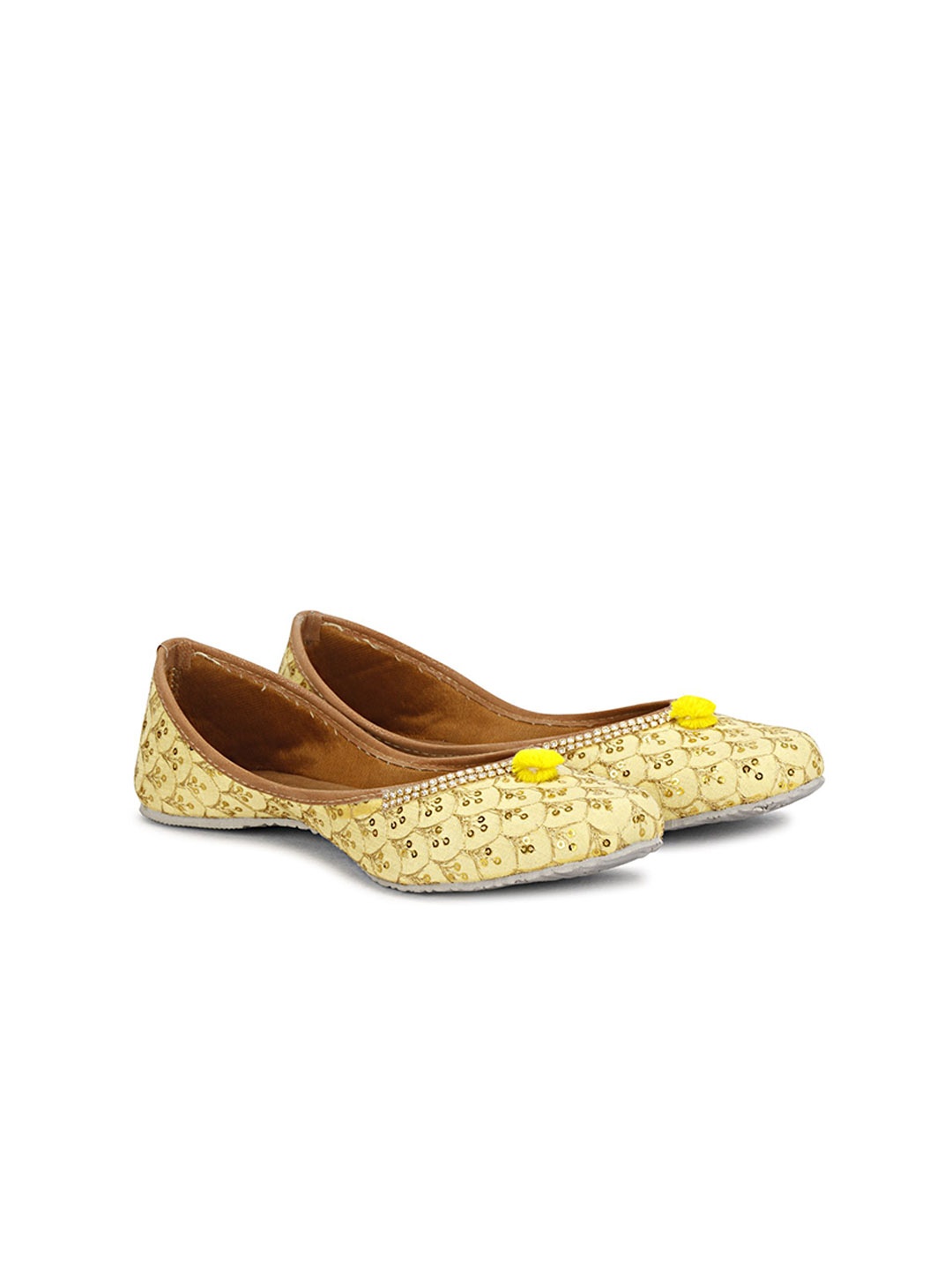 

TRY FEET Women Textured Round Toe Mojaris, Yellow