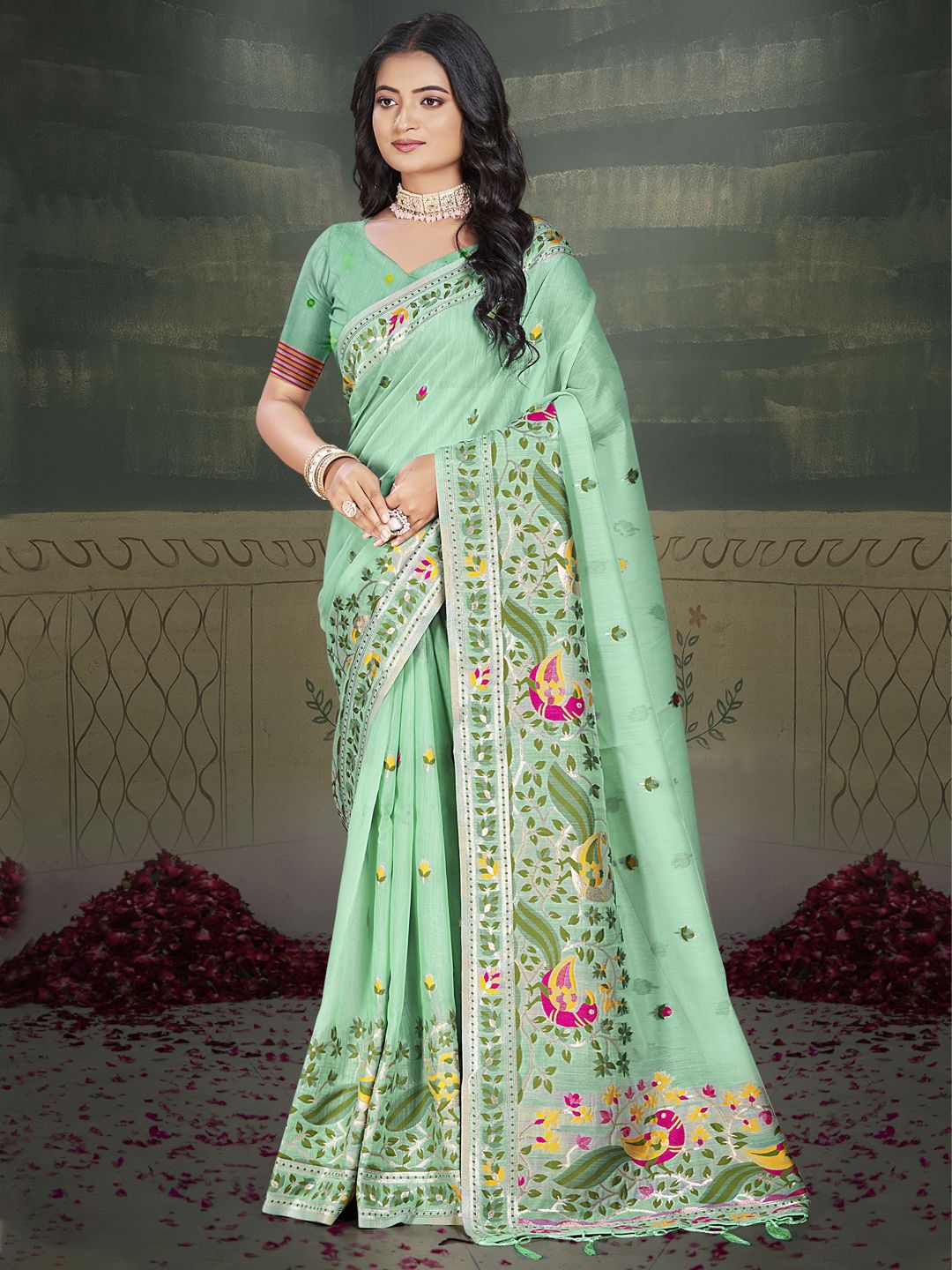 

SANGAM PRINTS Women Woven Design Zari Tussar Saree, Green