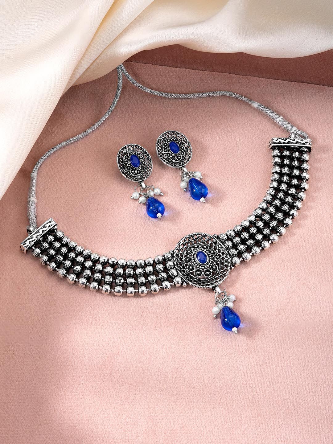 

Peora Silver-Plated Stones-Studded & Beaded Jewellery Set