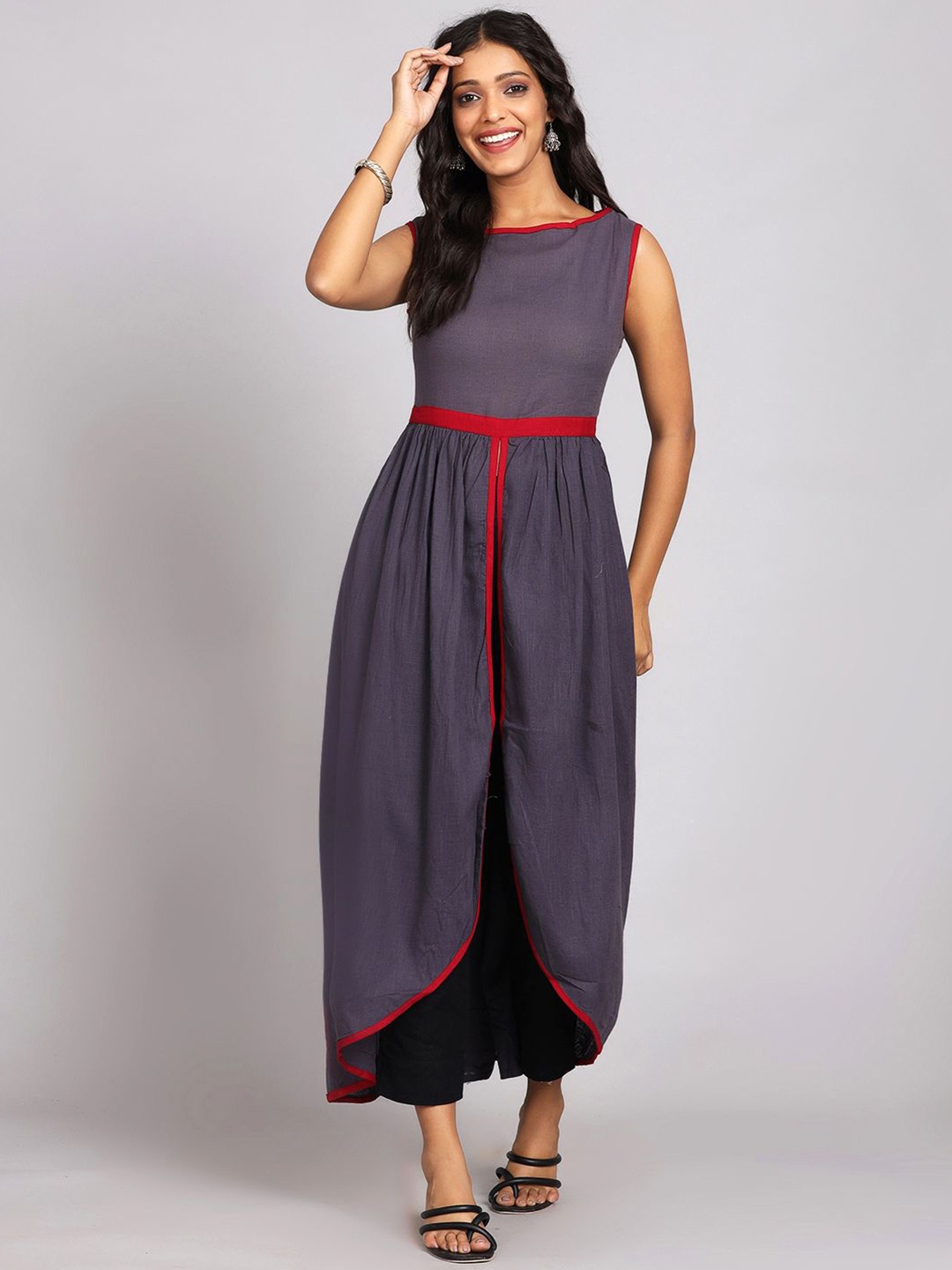 

Chandbaali Women Kurta, Grey