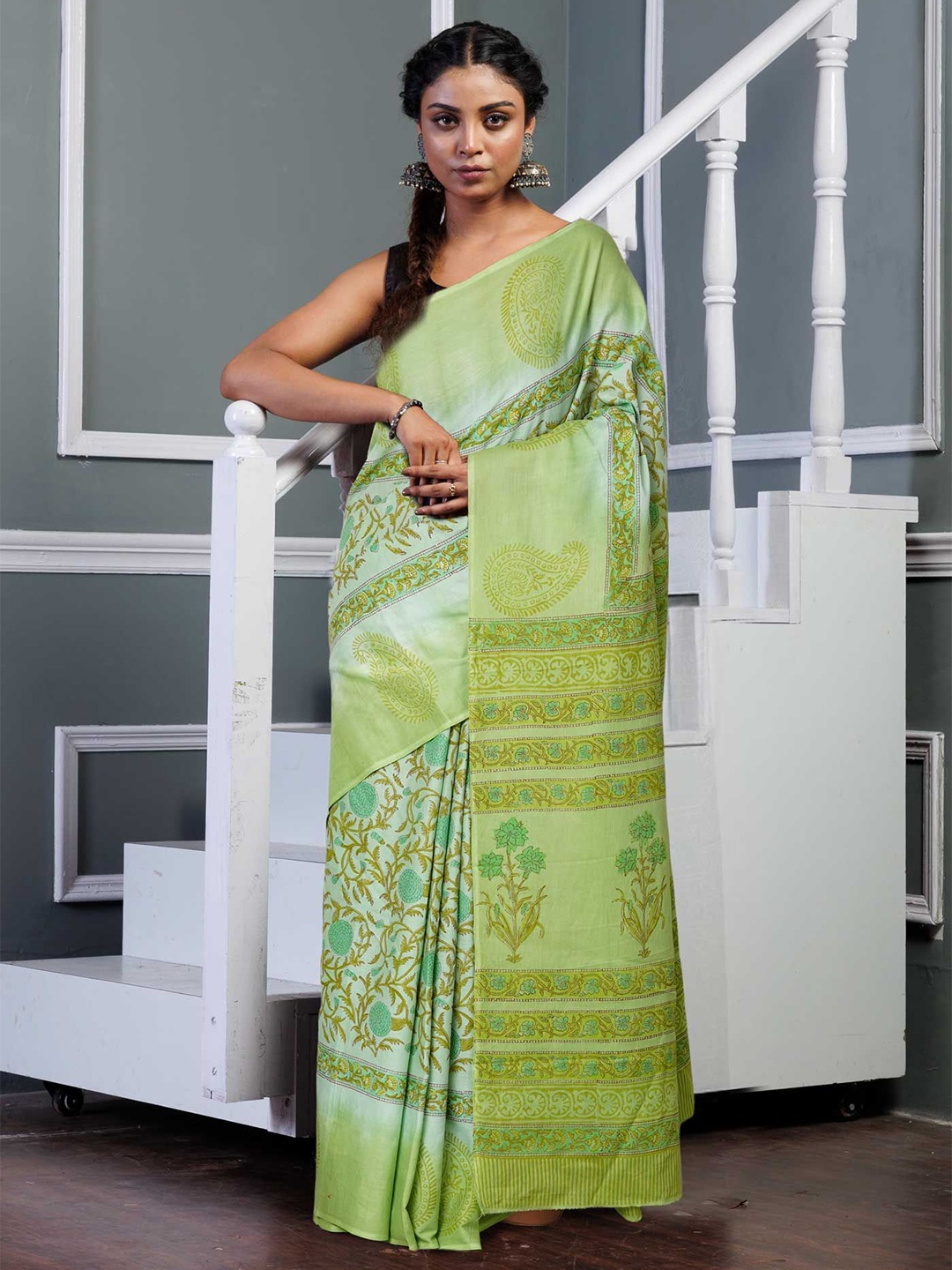 

Unnati Silks Ethnic Motifs Pure Cotton Handloom Block Print Saree, Green