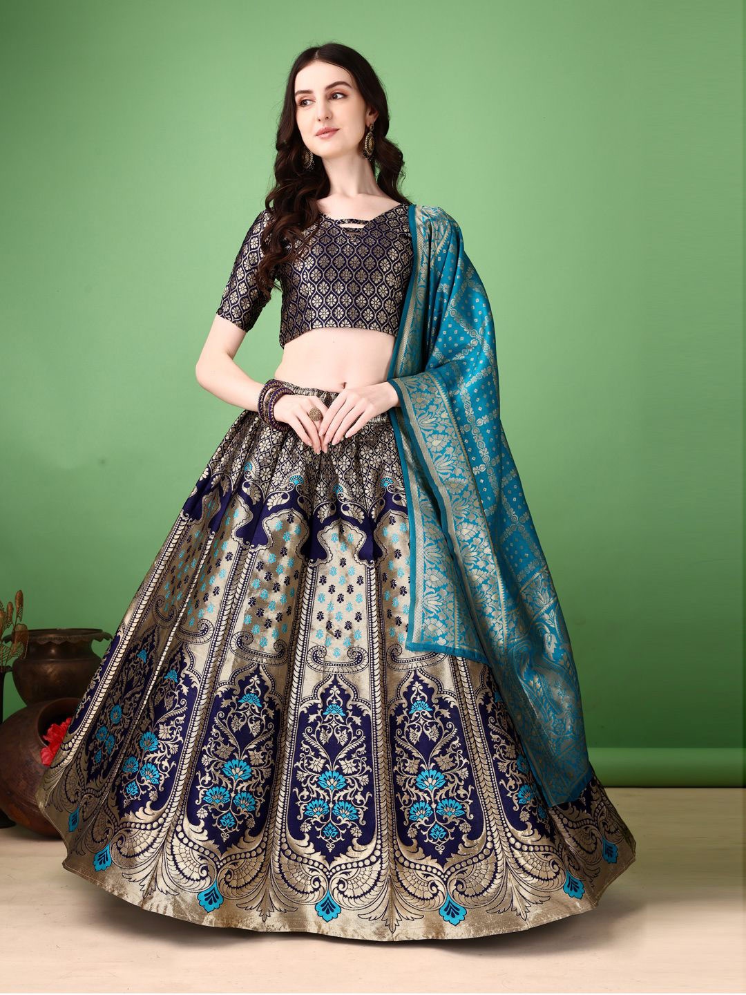 

SWAMI STUDIO Ready to Wear Lehenga & Unstitched Blouse With Dupatta, Blue