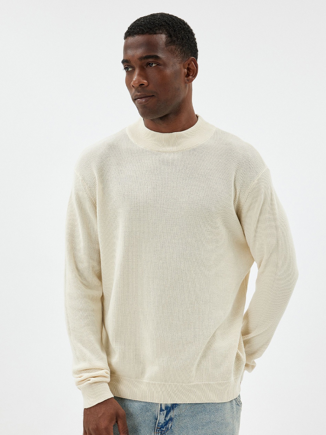 

Koton Men Open Knit Pullover Sweaters, White