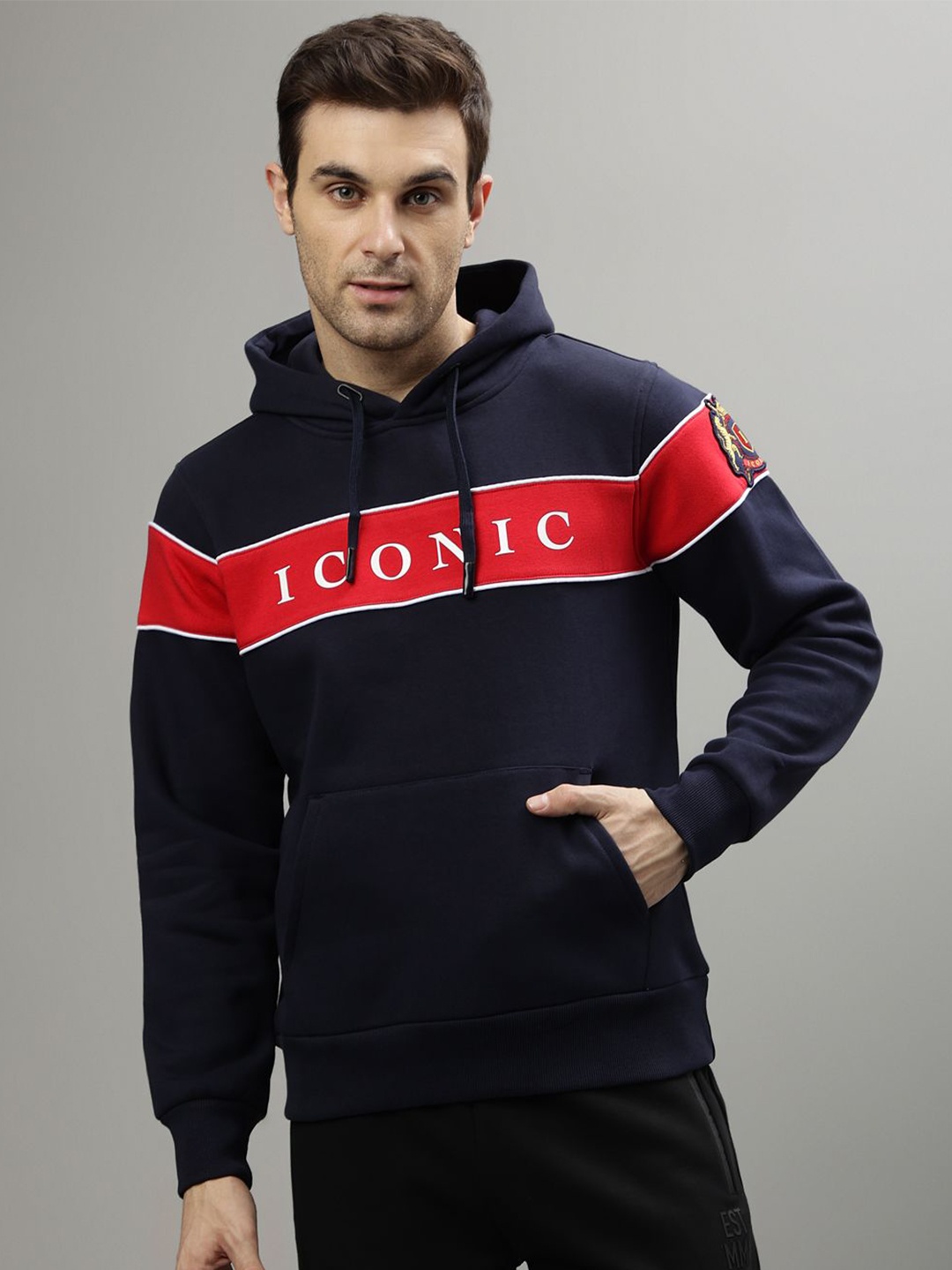 

Iconic Men Striped Hood Cotton Pullover Sweatshirt, Navy blue