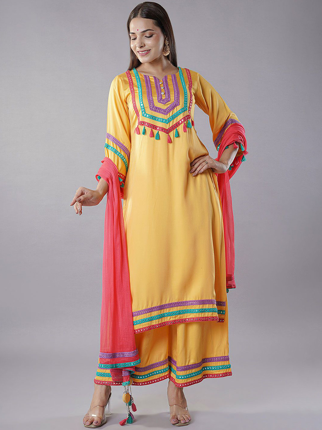 

Utsav Fashion Women Embroidered Regular Mirror Work Kurta with Palazzos & With Dupatta, Yellow